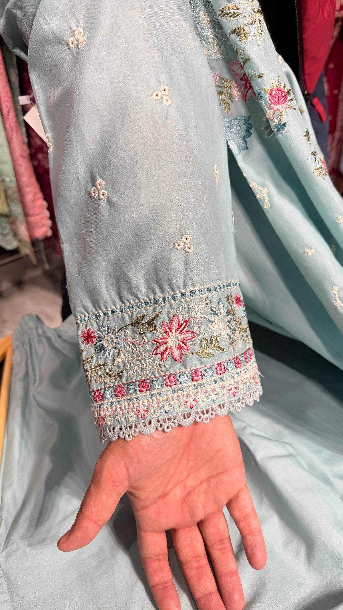QALAMKAR LAWN SB04 RTW