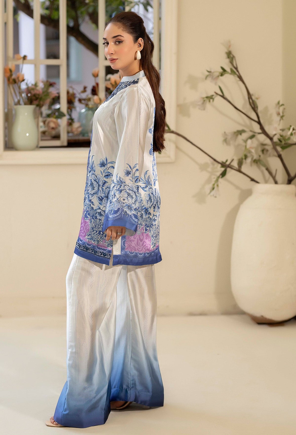 NOOR SILK  08