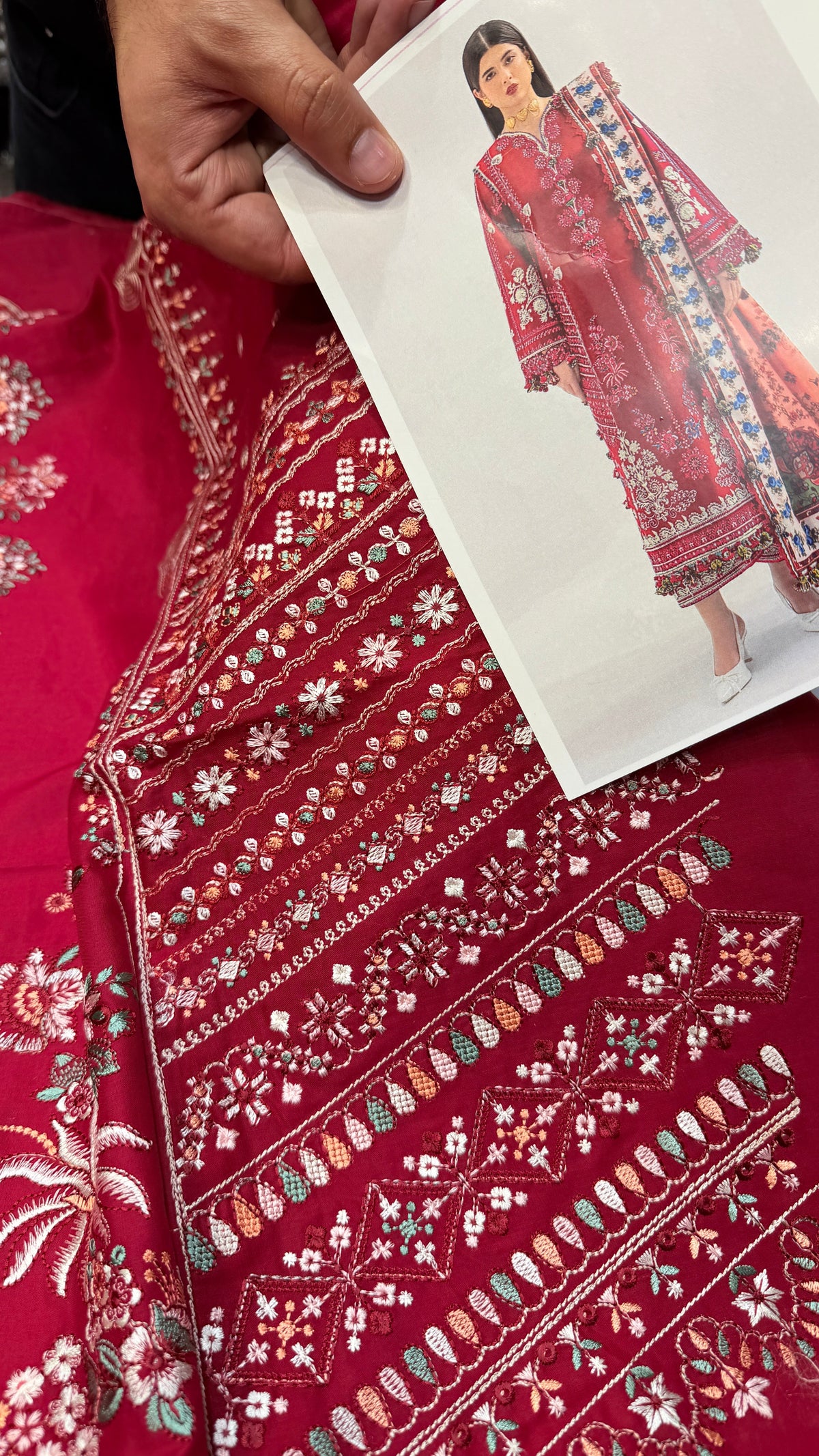 HUSSAIN REHAR LAWN CHASHME BAHAR