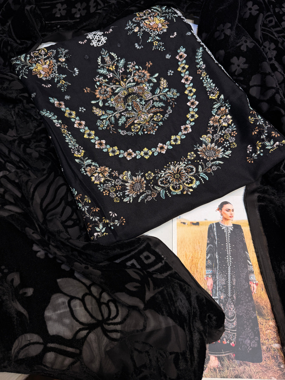 HUSSAIN REHAR MIRHA DHANAK PALACHI SHAWL
