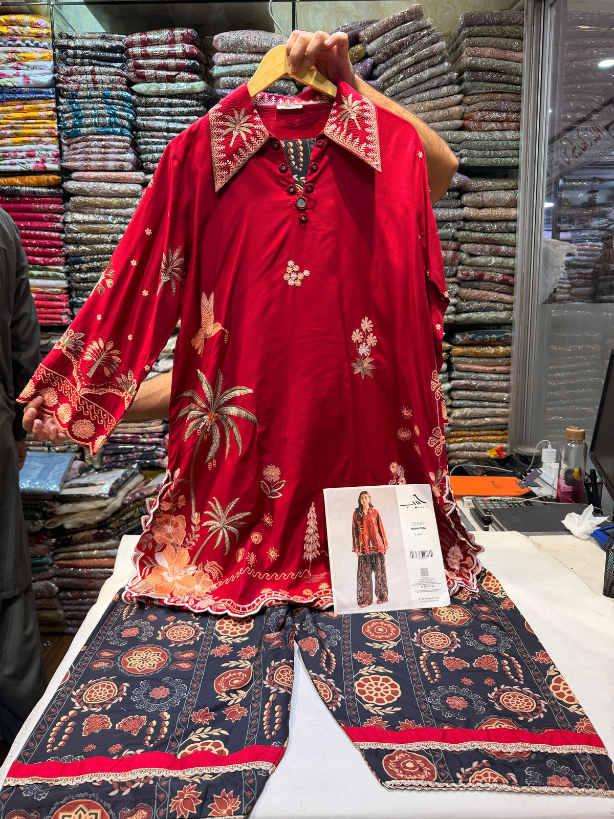 ETHNC KURTA SET E-4174 2PC