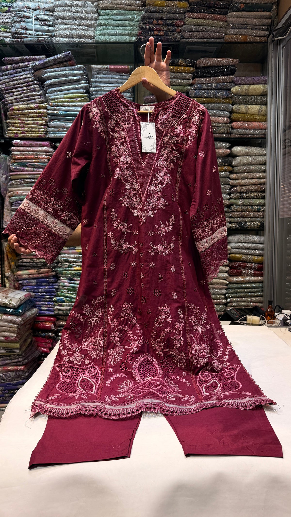 QALAMKAR LAWN 2PC RTW SB02