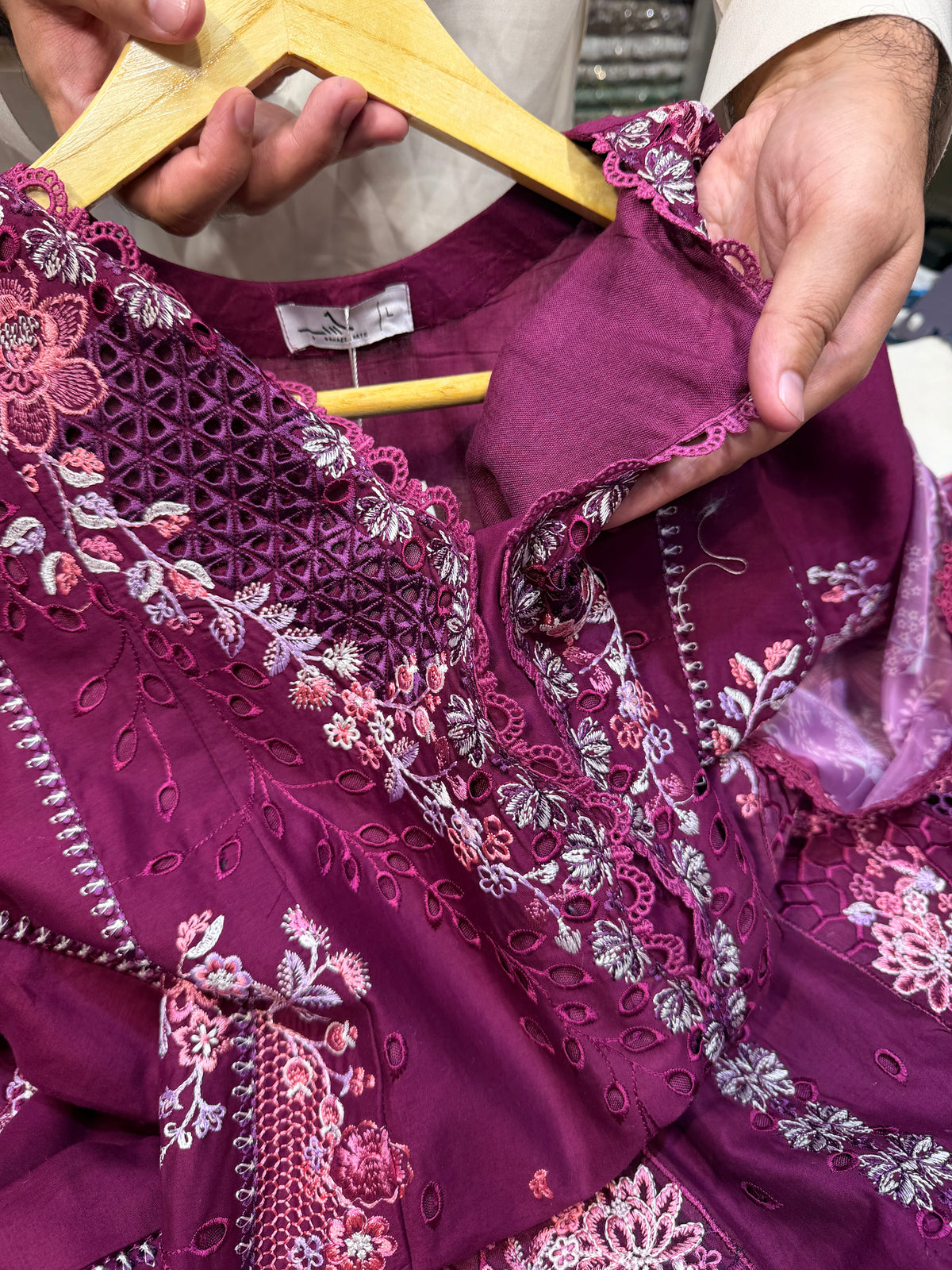BIN ILYAS LAWN  ANAYA 162- RTW