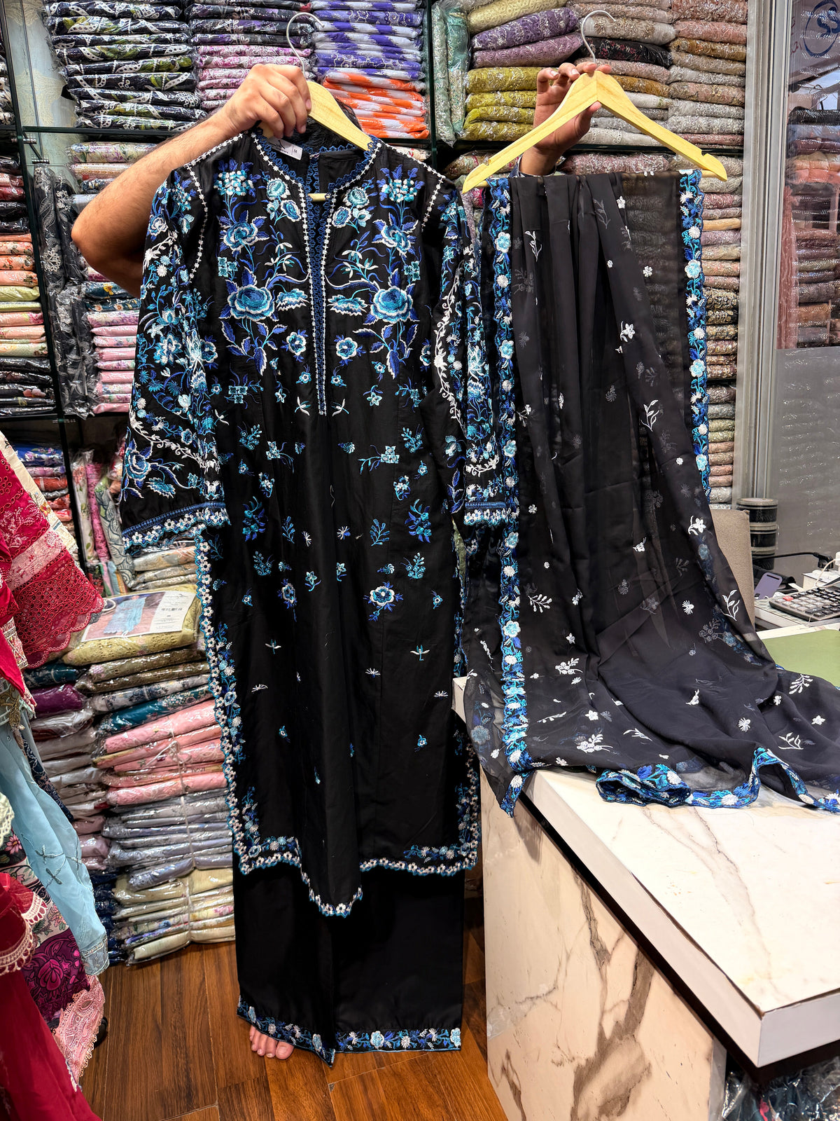 HUSSAIN REHAR LAWN JUGNU ARI RTW