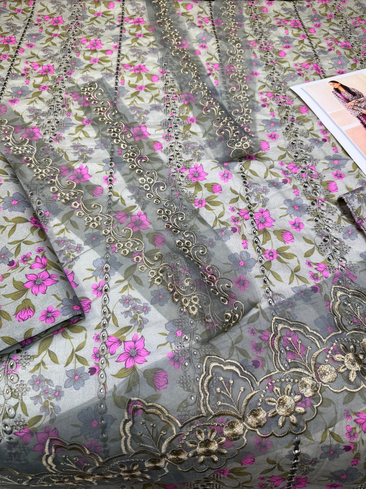 BAROQUE LAWN DARK GRAY