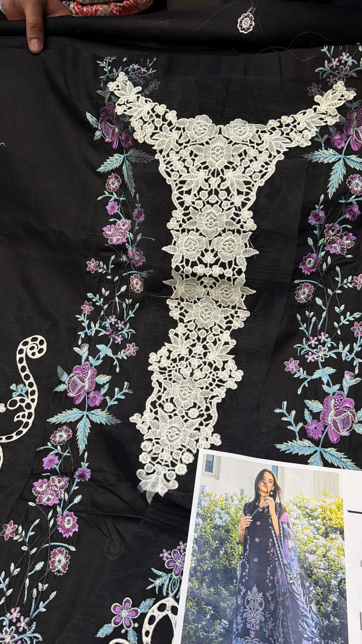 MUSHQ LAWN 2502 BLACK
