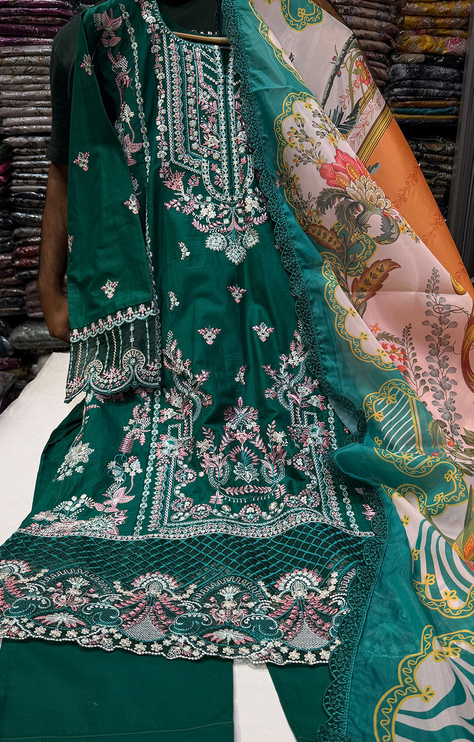 KANWAL MALIK NOIRE RTW