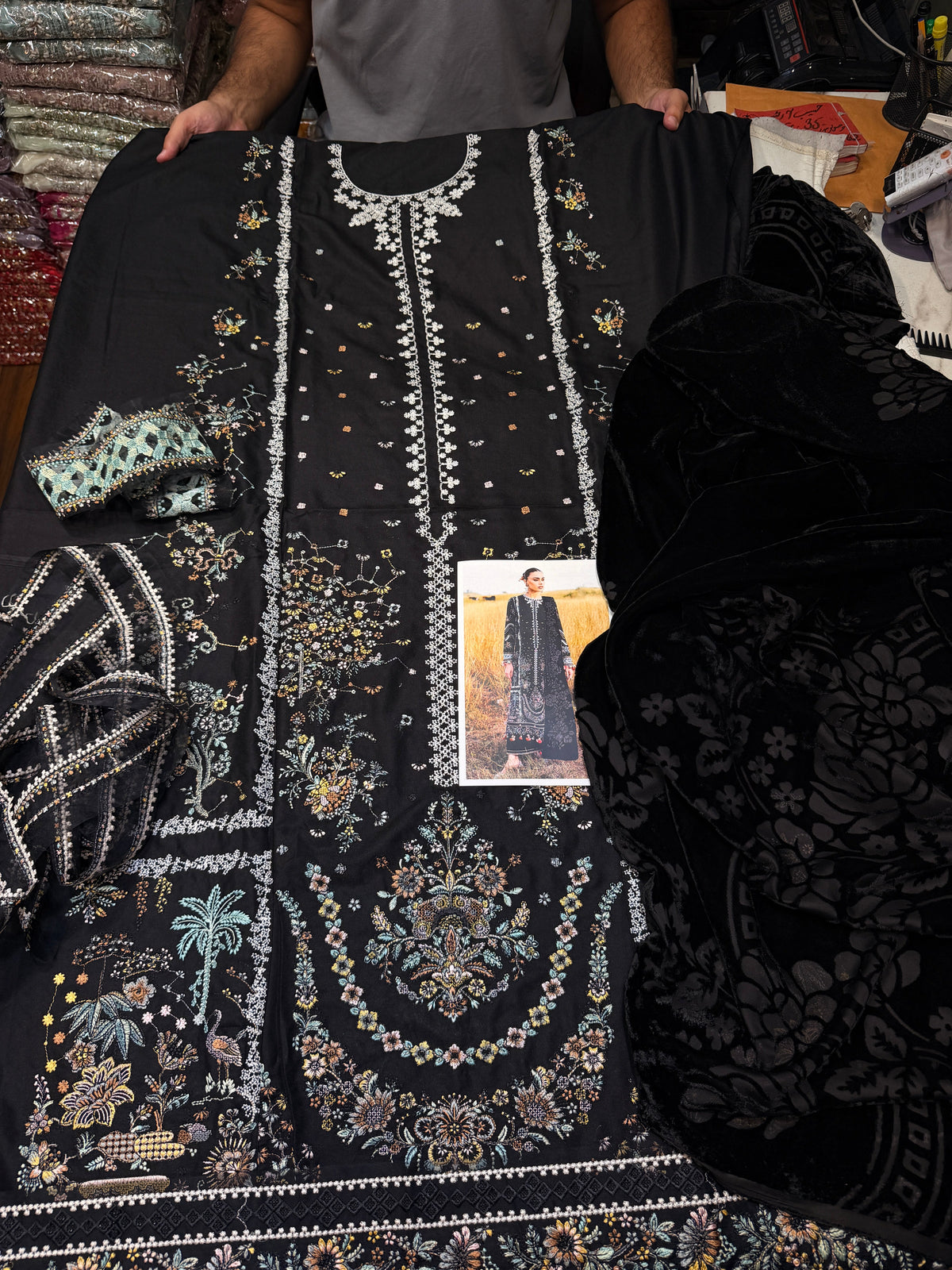 HUSSAIN REHAR MIRHA DHANAK PALACHI SHAWL