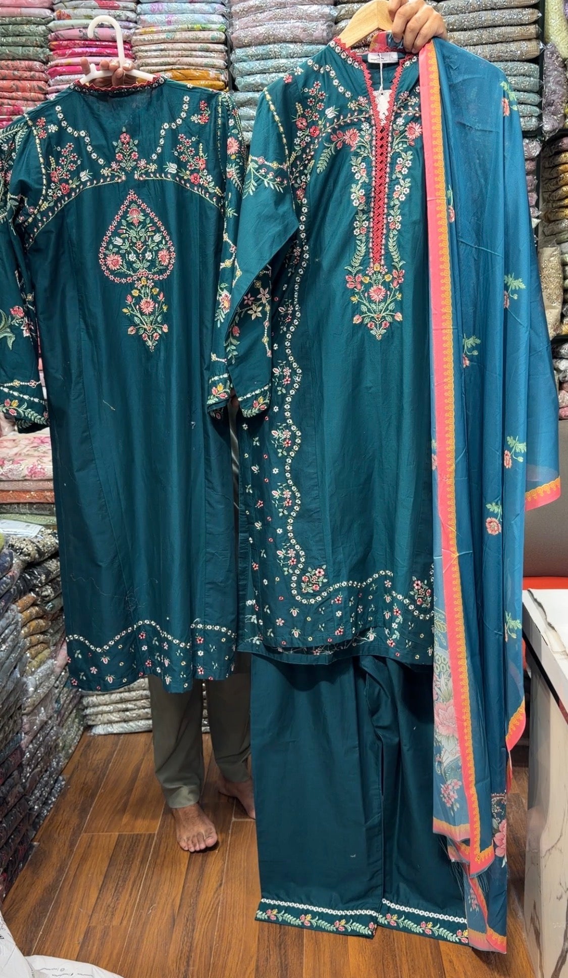 HUSSAIN REHAR LAWN AGNA RTW