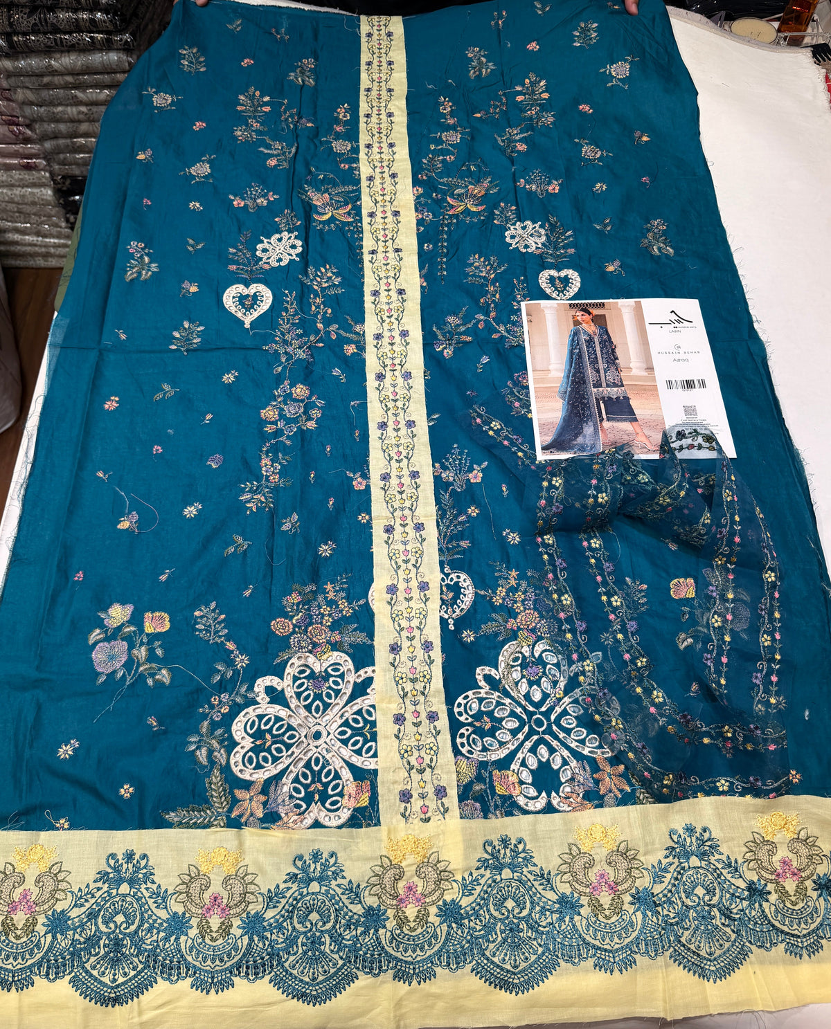 HUSSAIN REHAR LAWN AZRAQ