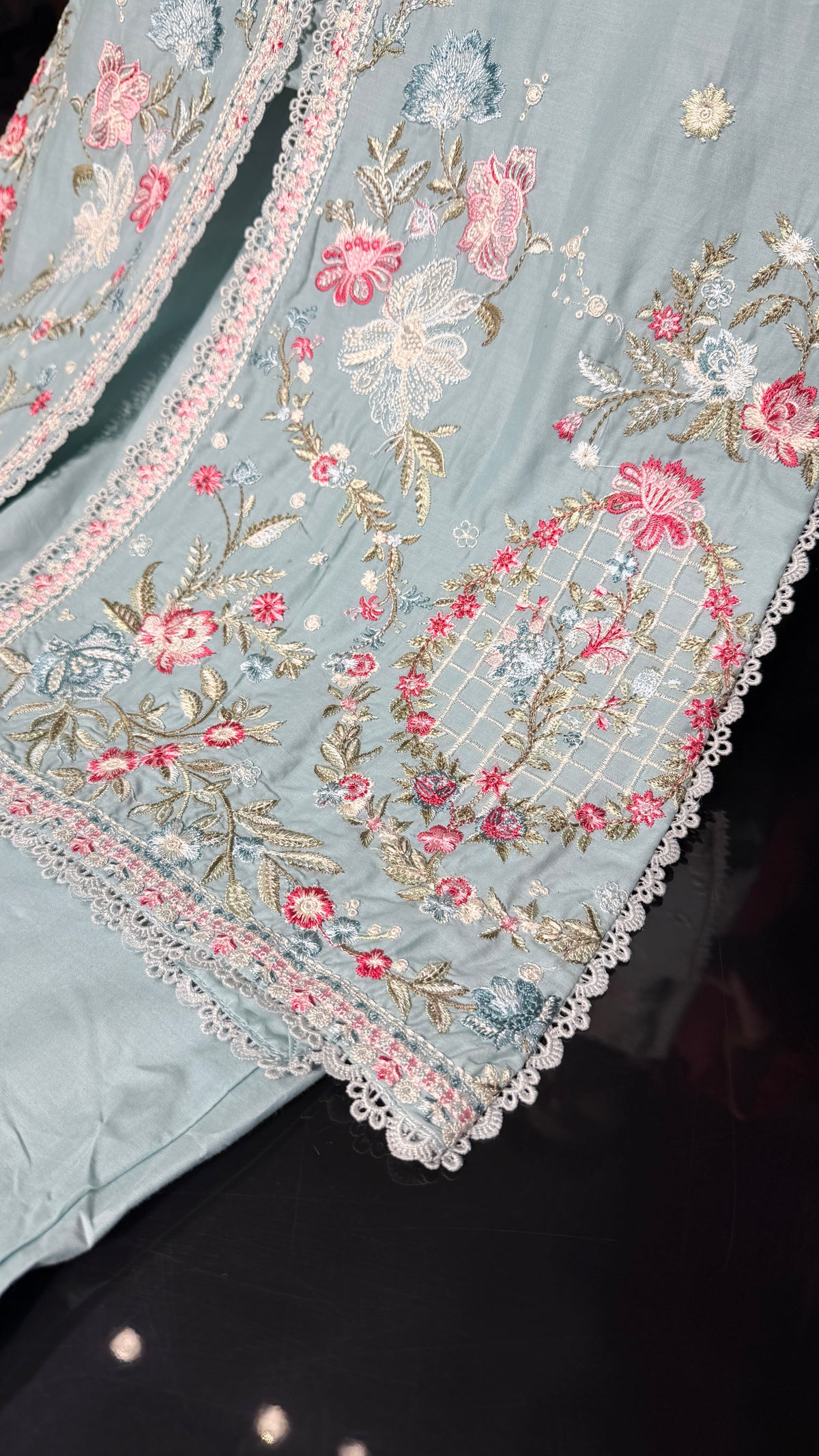 QALAMKAR LAWN SB04 RTW