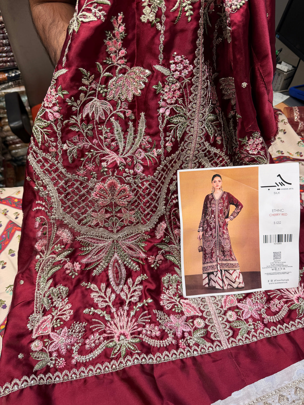 ETHNC SILK KAFTAN 2PC E-1212 STICHED (Delivery Time 10 to 15 Days)