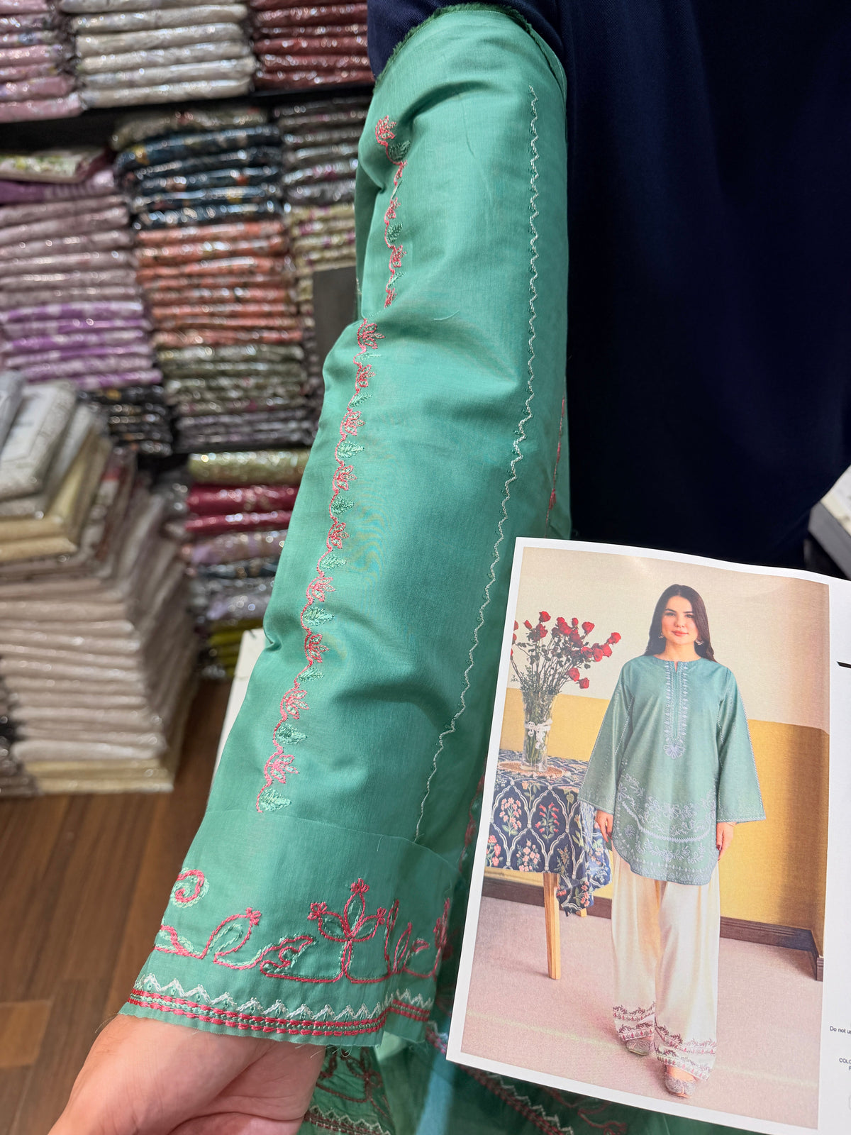 ETHNC  ZARIF 2PC UNSTICHED