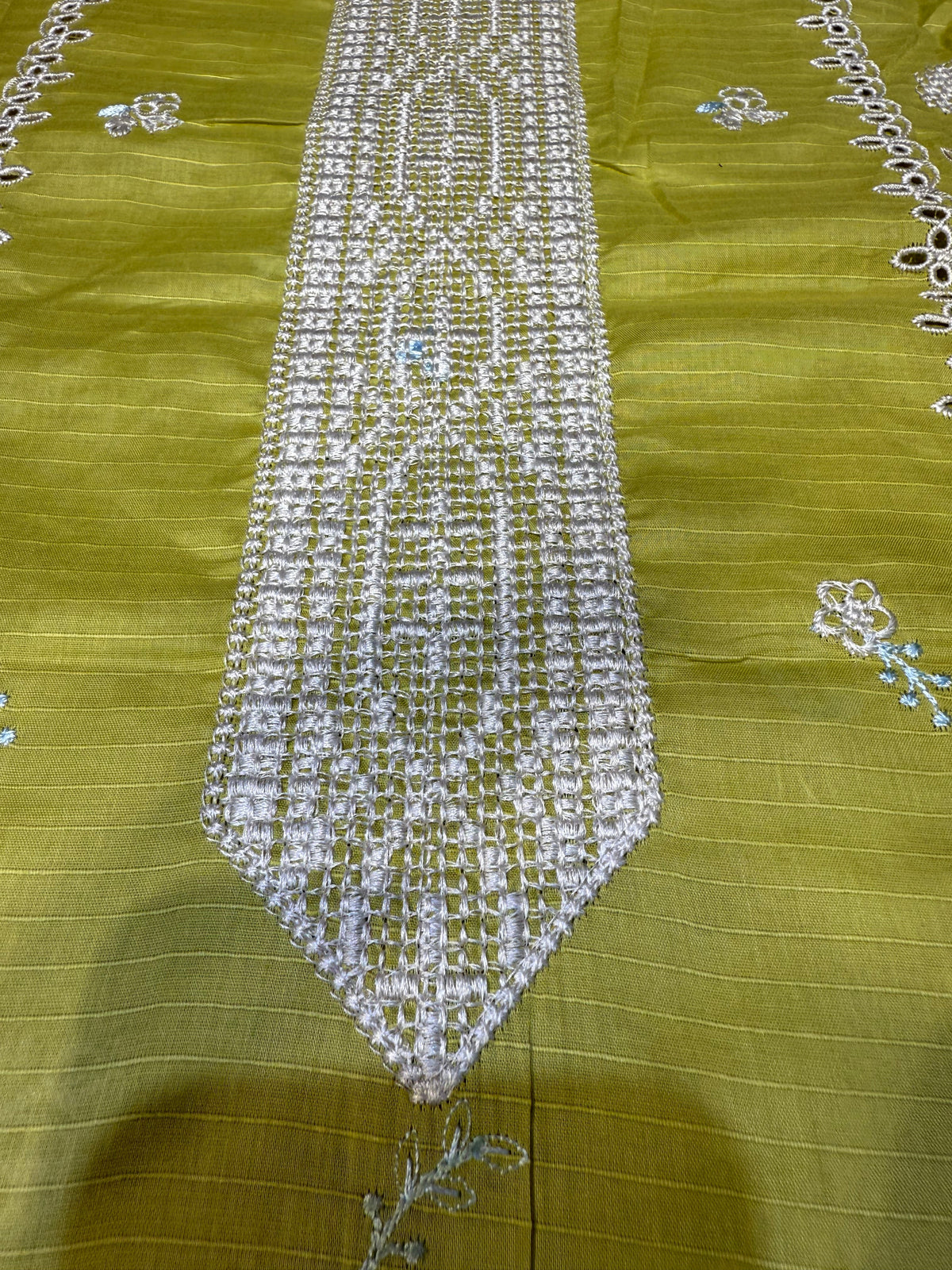 LAILA MISHRA 01-A DHAANI LAWN 2PC
