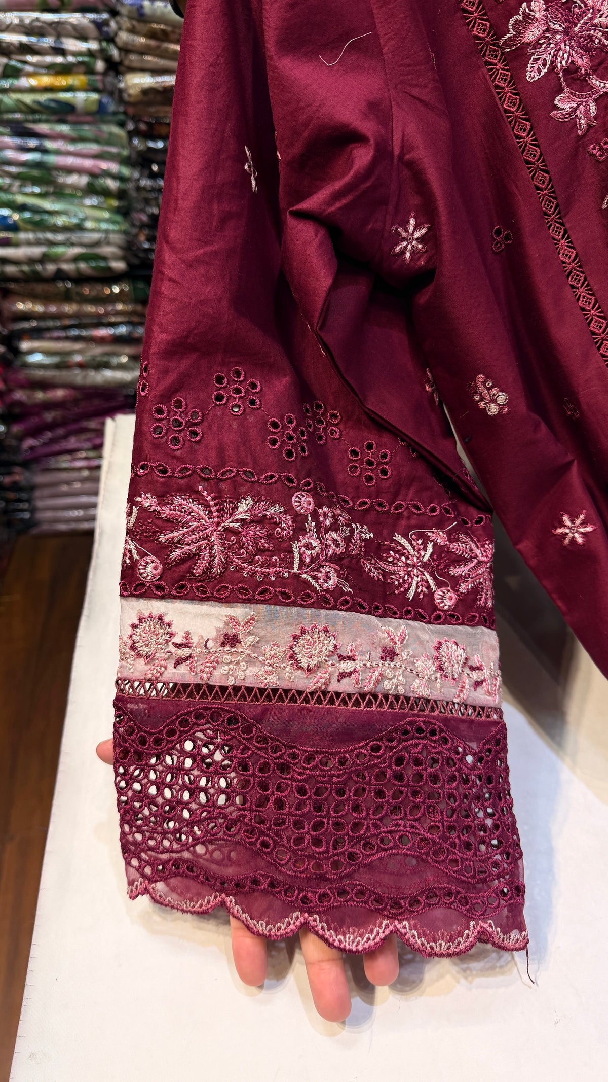 QALAMKAR LAWN 2PC RTW SB02