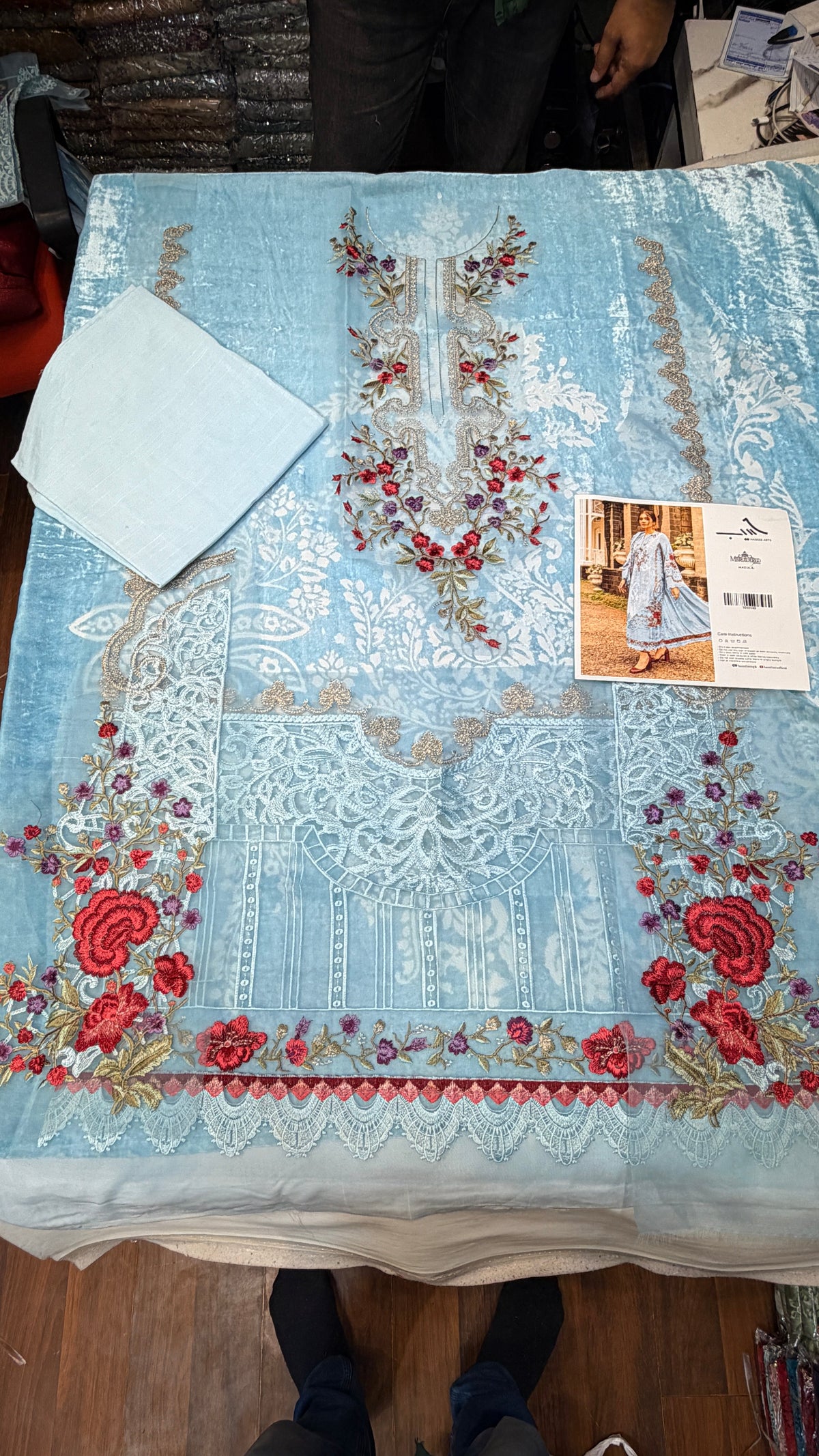 VELVET PALACHI 3PC MB ICE FEROZI