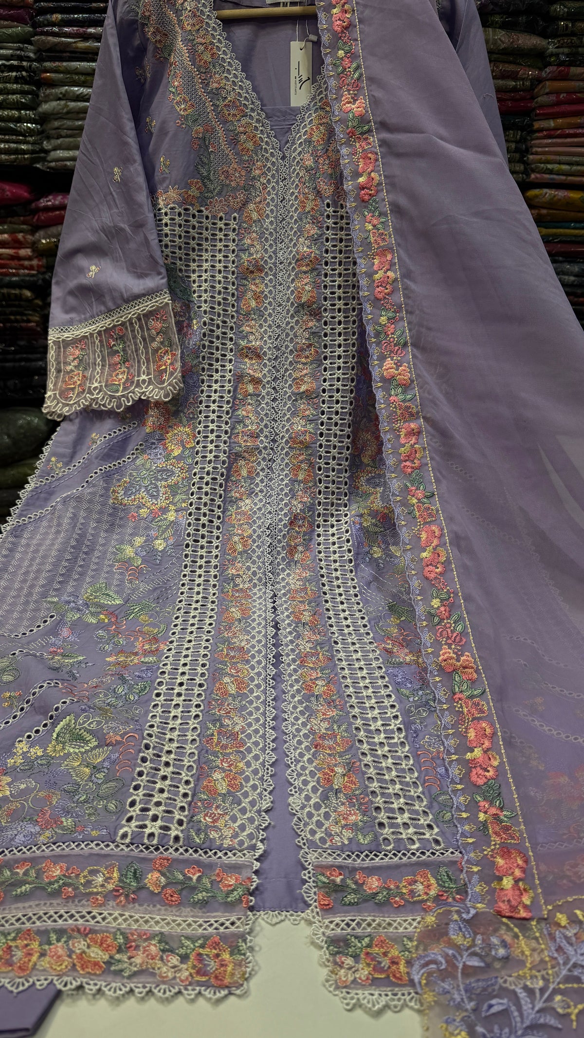BIN ILYAS BI42 LAWN RTW
