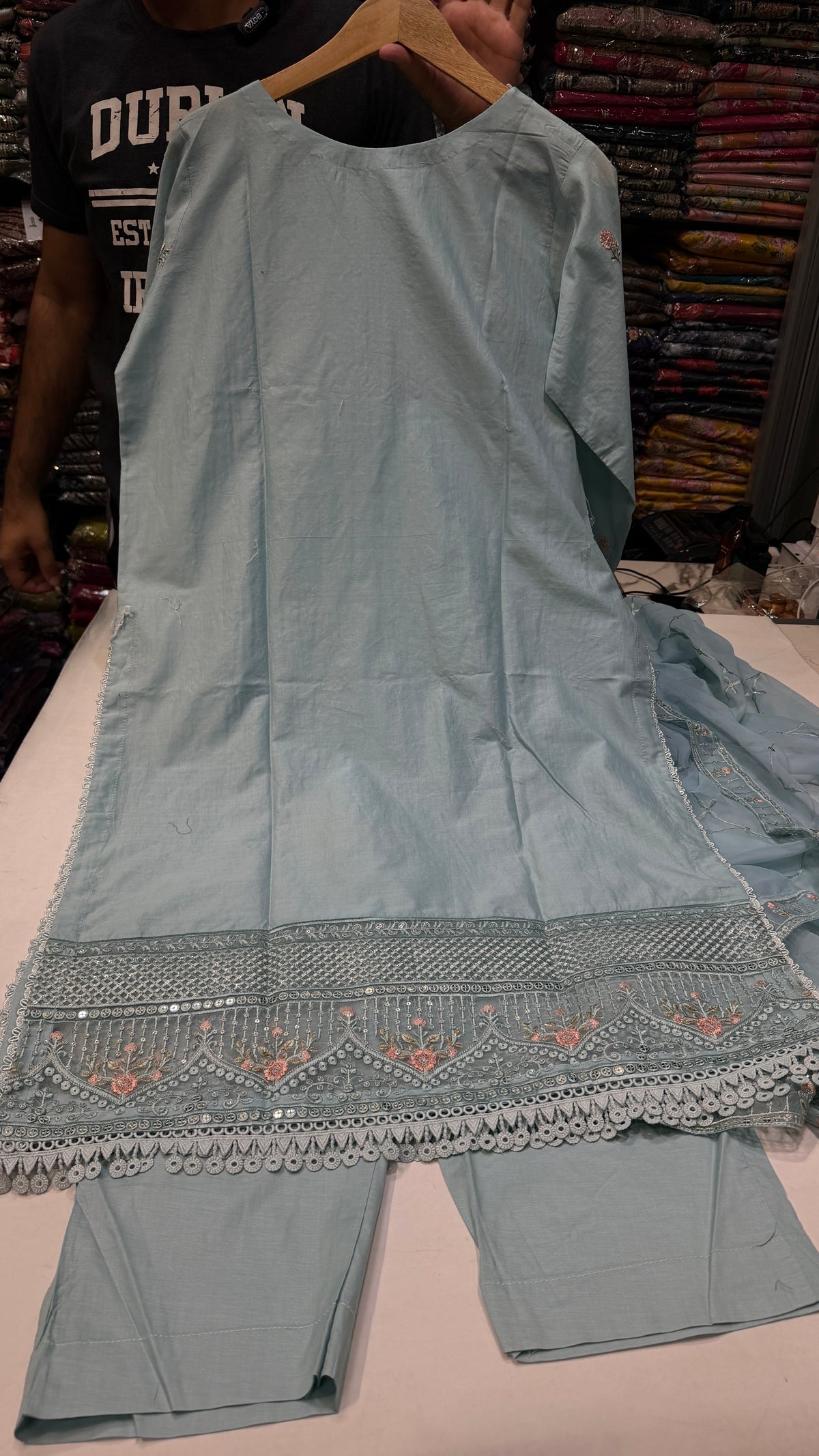 QALAMKAR LAWN MEESHA RTW