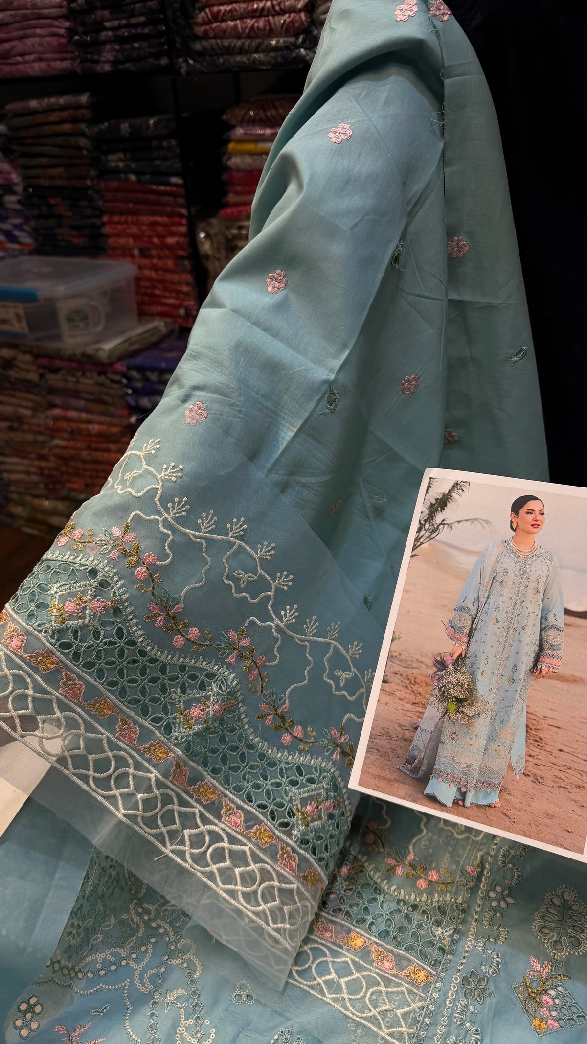QALAMKAR LAWN AYRA