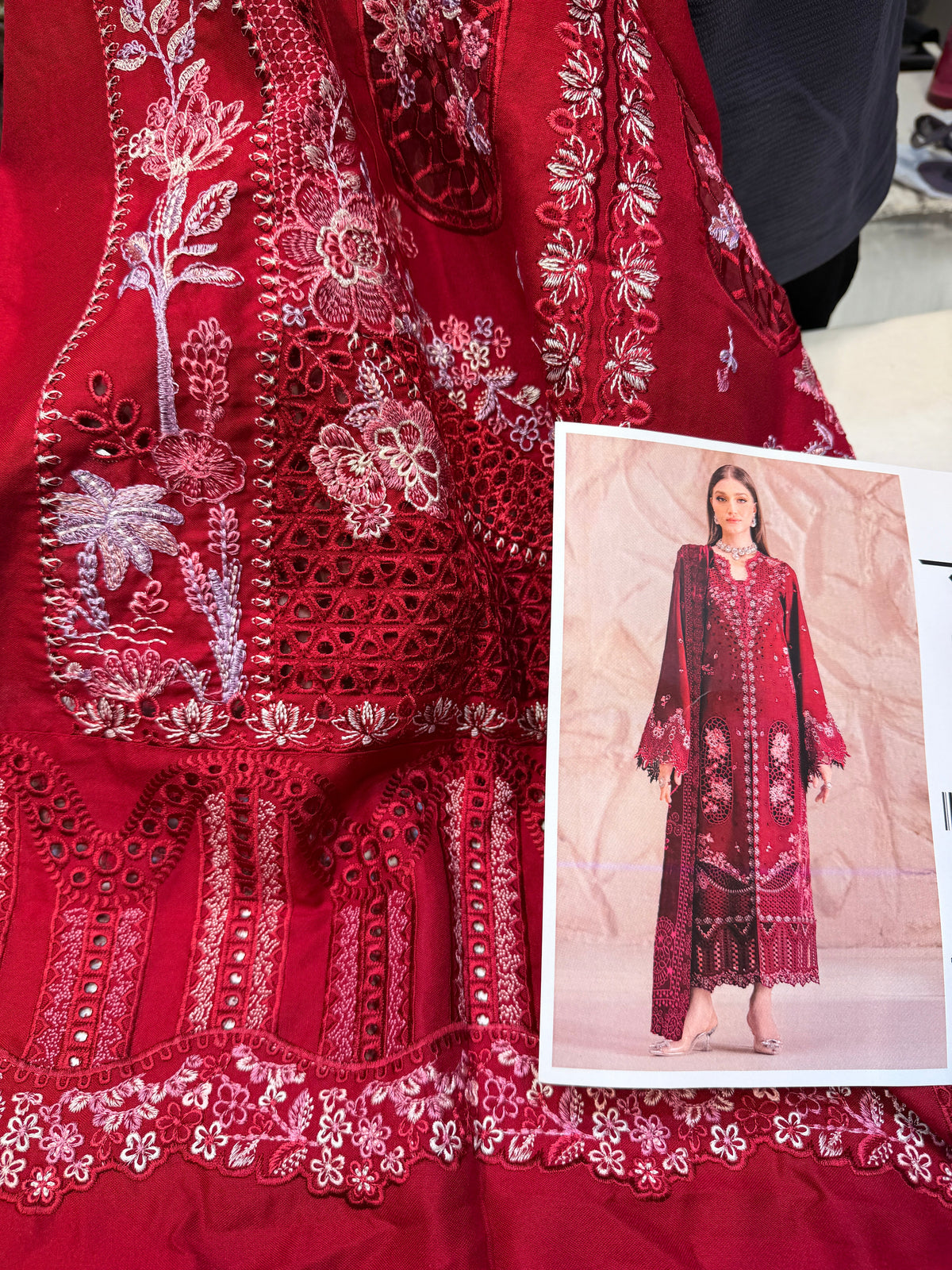 BIN ILYAS 162DHANAK PALACHI SHAWL