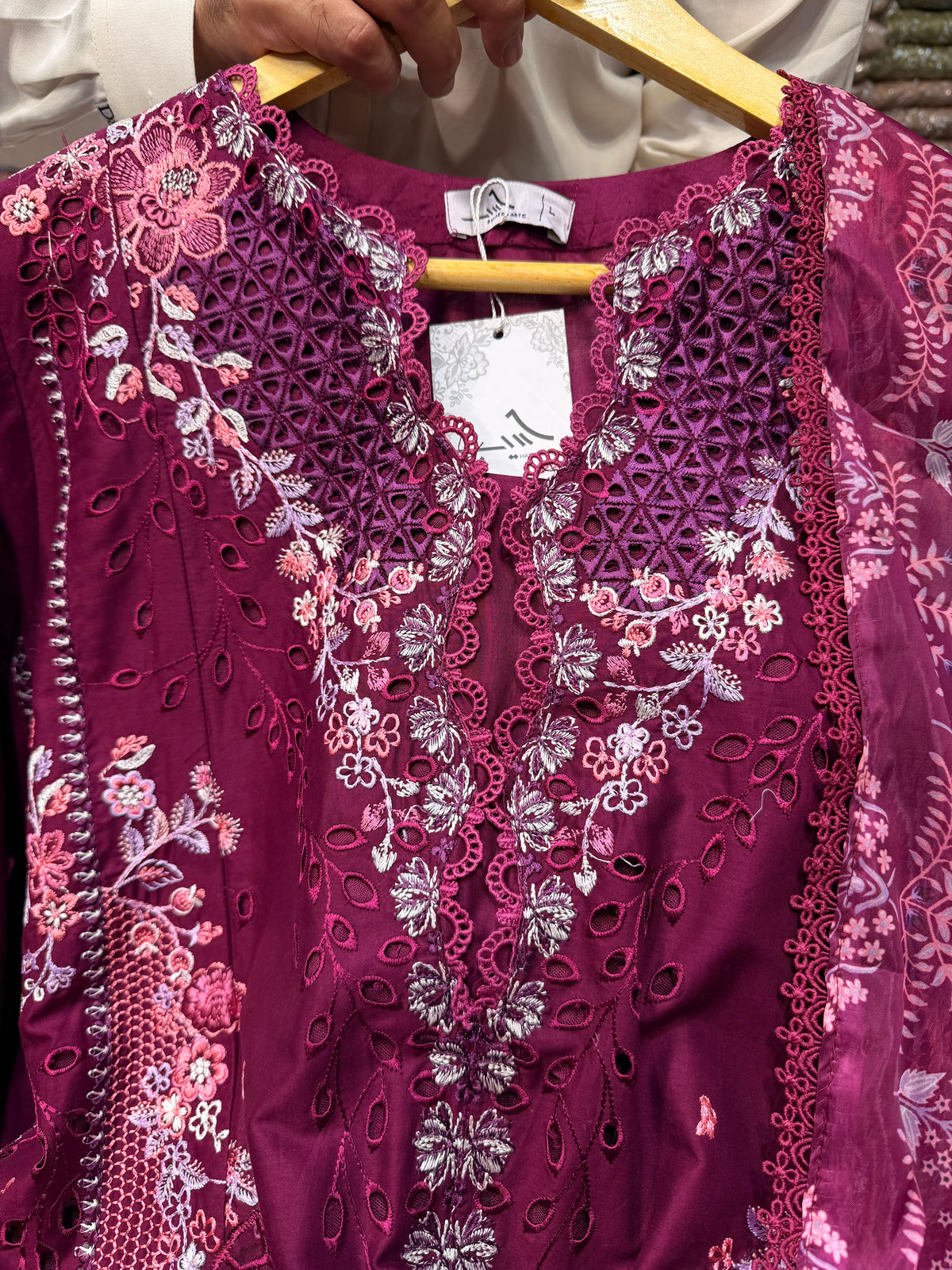 BIN ILYAS LAWN  ANAYA 162- RTW