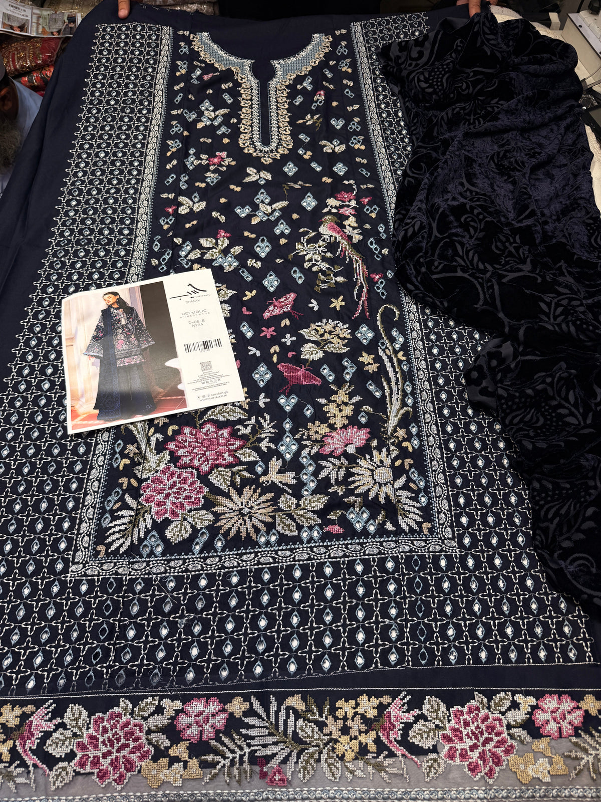 REPUBLIC NYRA D-05 DHANAK PALACHI SHAWL
