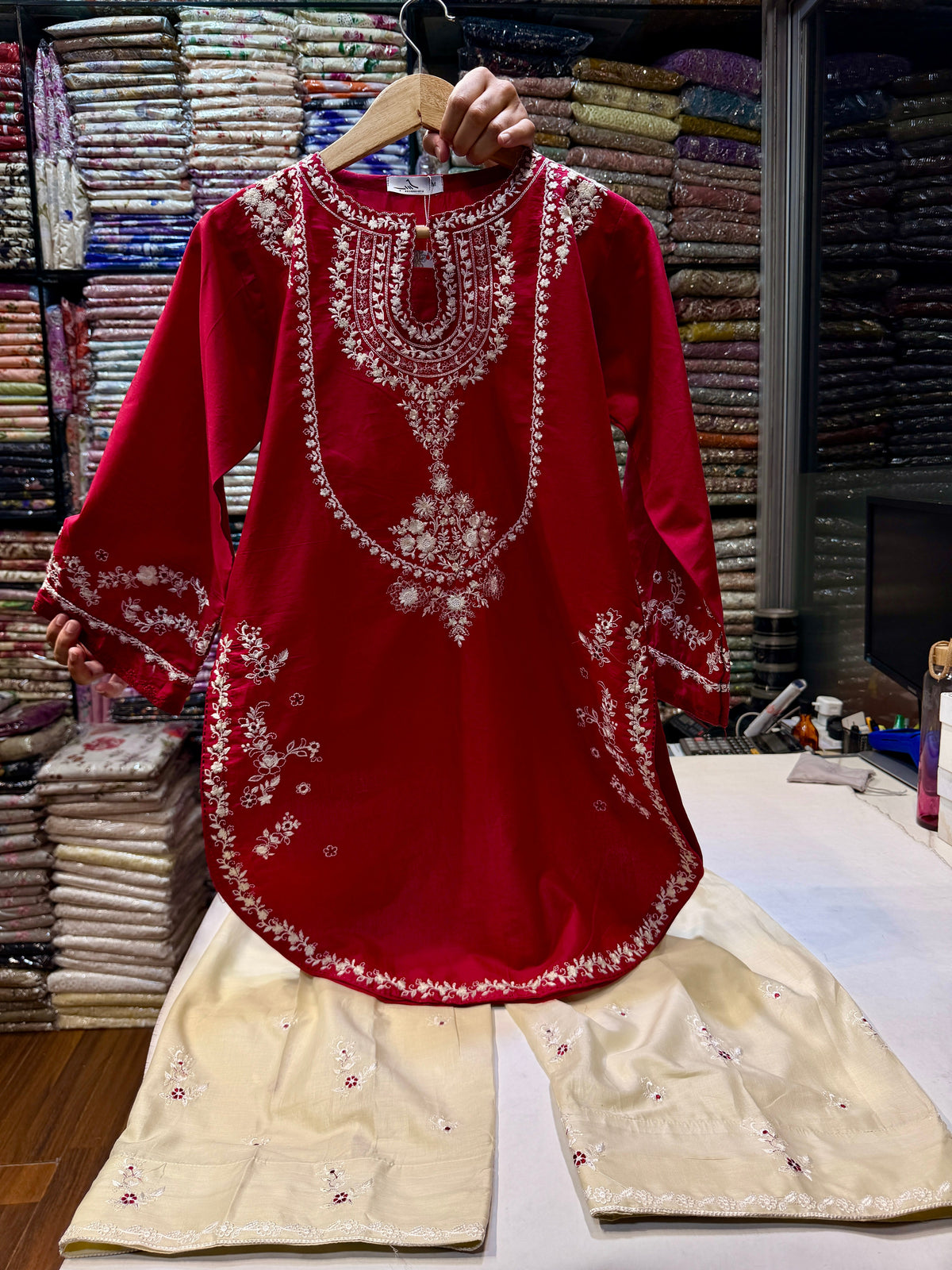 ETHNC KURTA SET ALYDA 2PC