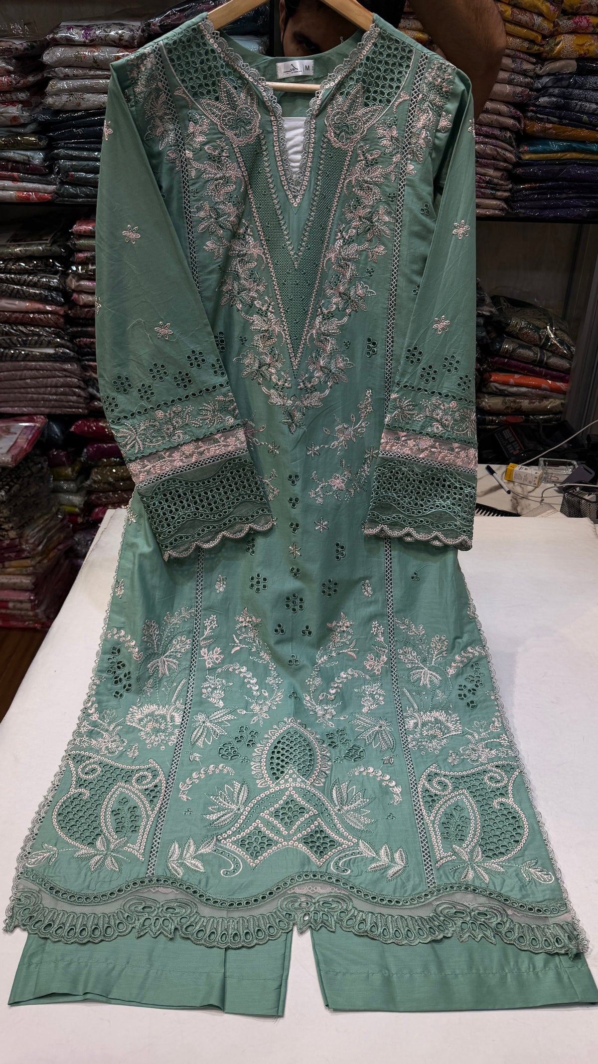 QALAMKAR LAWN 2PC RTW SB02