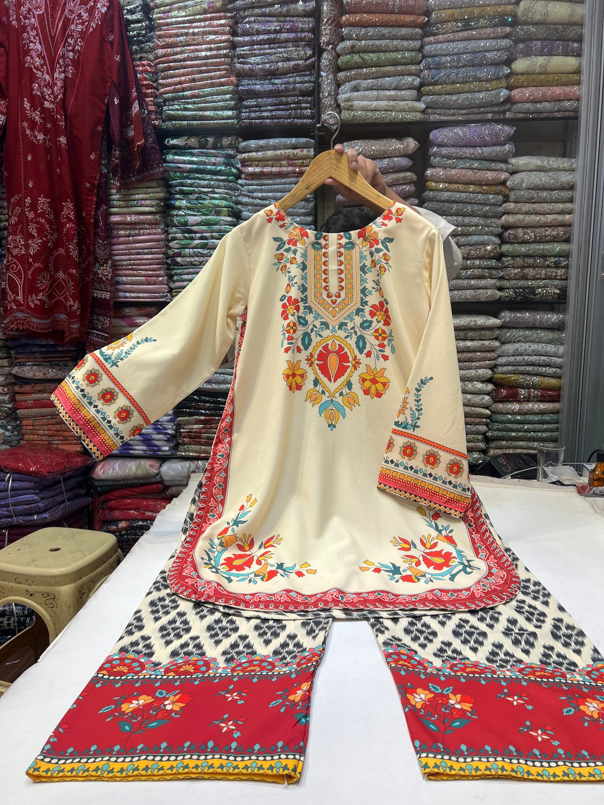 ETHNC SILKY LAWN ZAITOON 2Pc