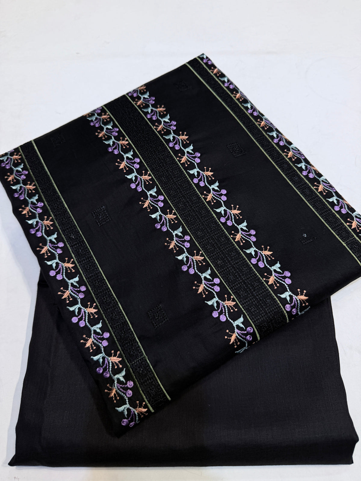 CHANDNI LAWN 2Pc BLACK