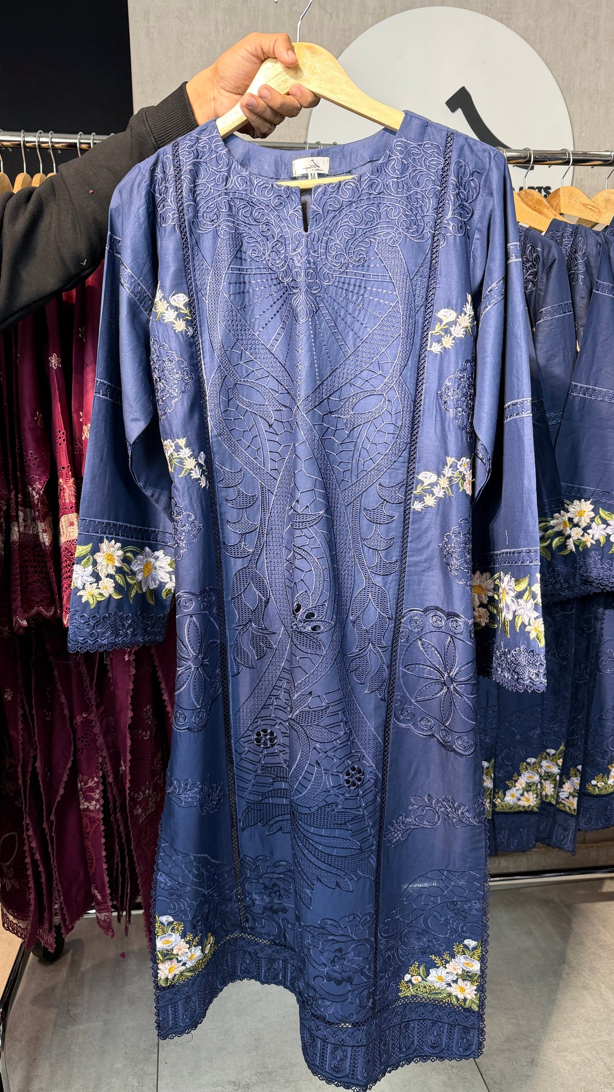 HASEEB ARTS LAWN 2PC RTW-01