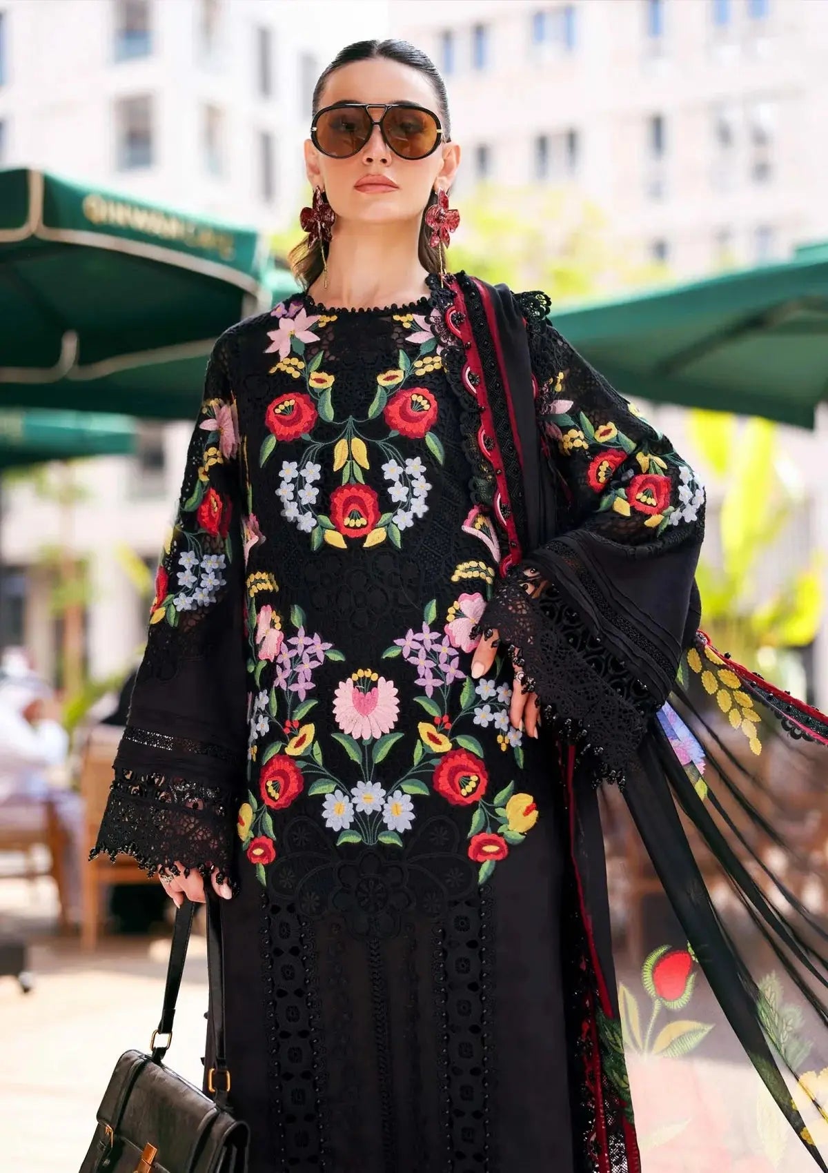 Maria b Lawn Luxury Embroidered 3 Piece Dress - J3498