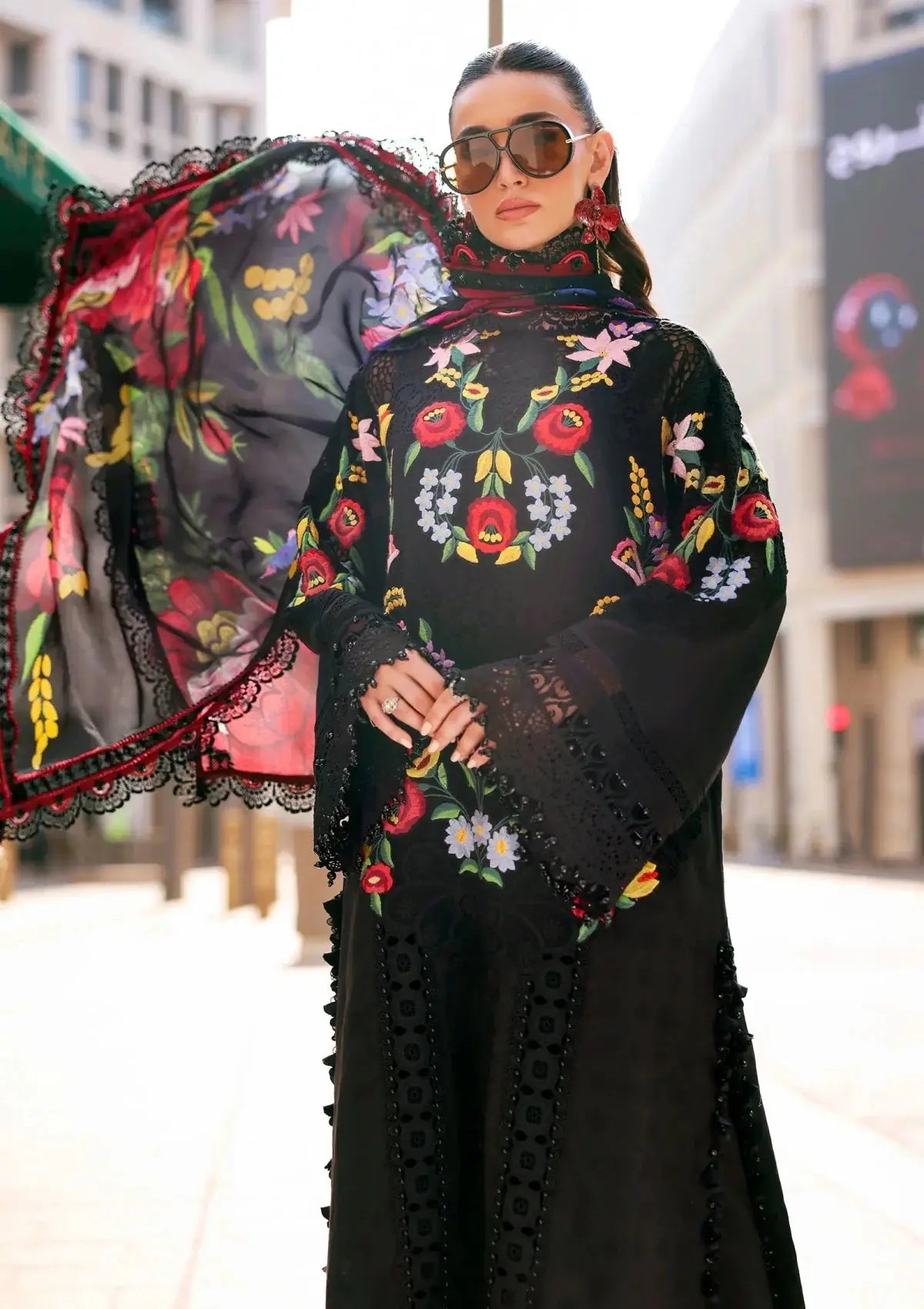 Maria b Lawn Luxury Embroidered 3 Piece Dress - J3498