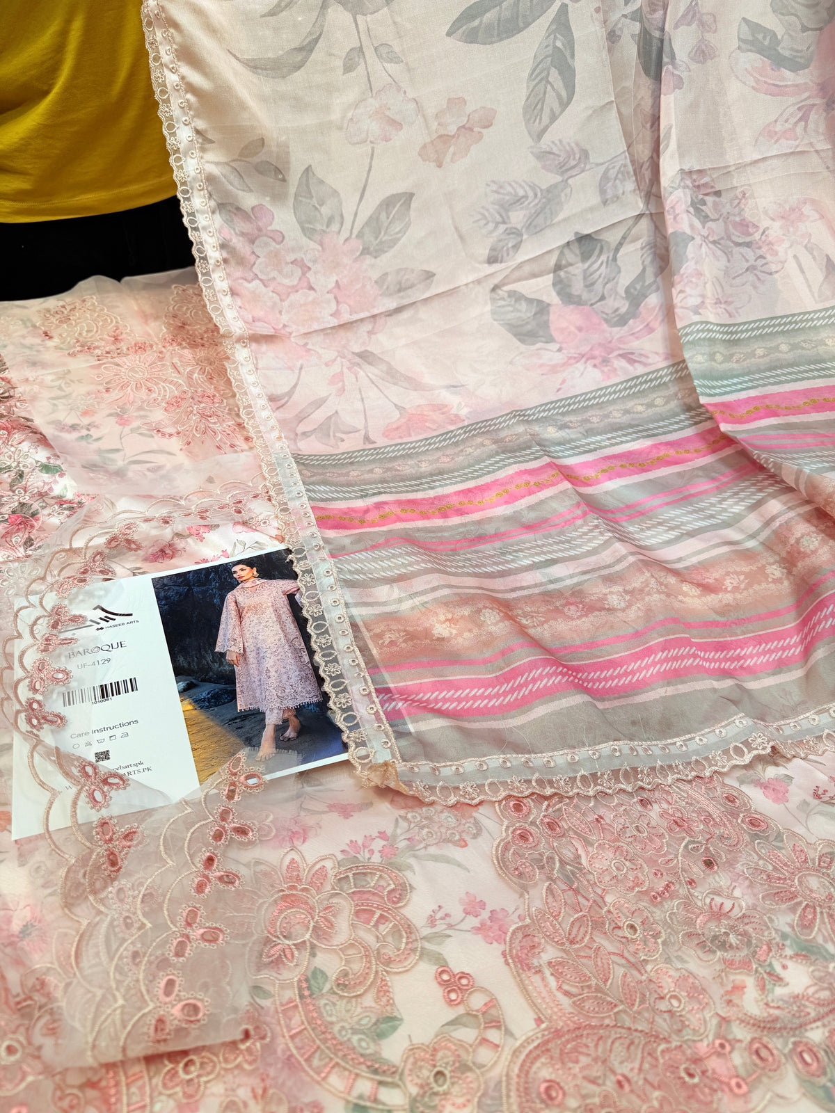 BAROQUE SILK PRINT 4129 PINK