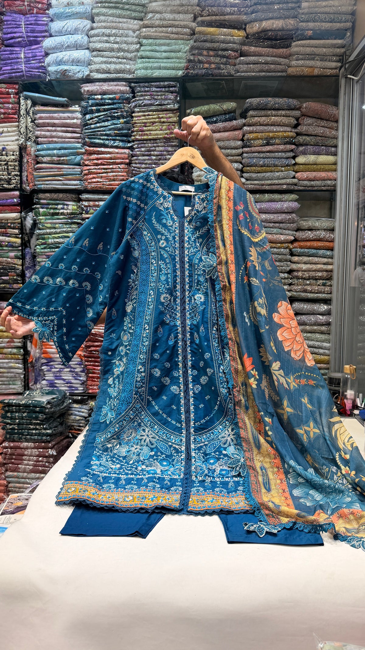 BIN ILYAS LAWN  ANAYA 162-B RTW