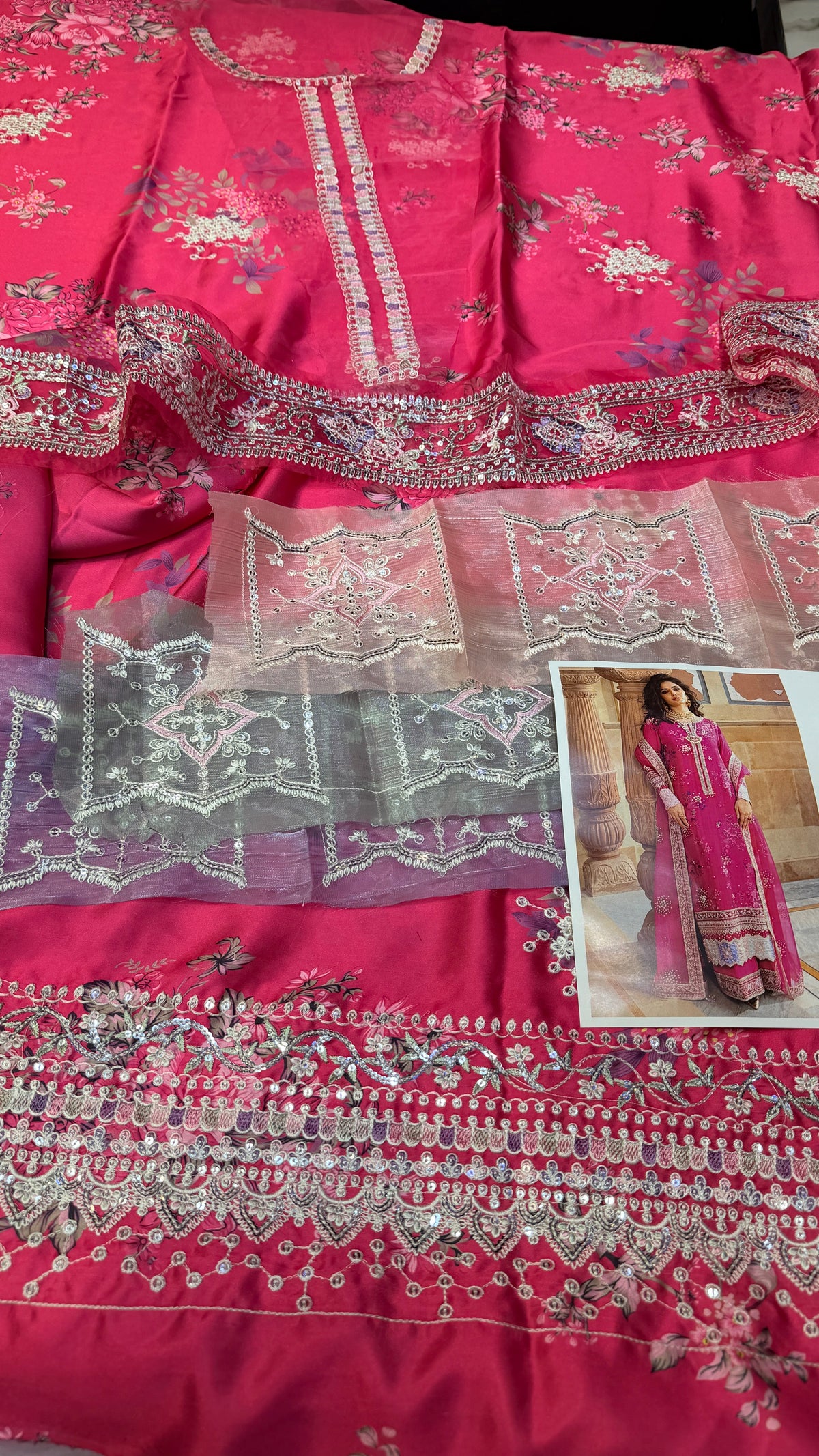 RANGRASIYA SILK AMIRA