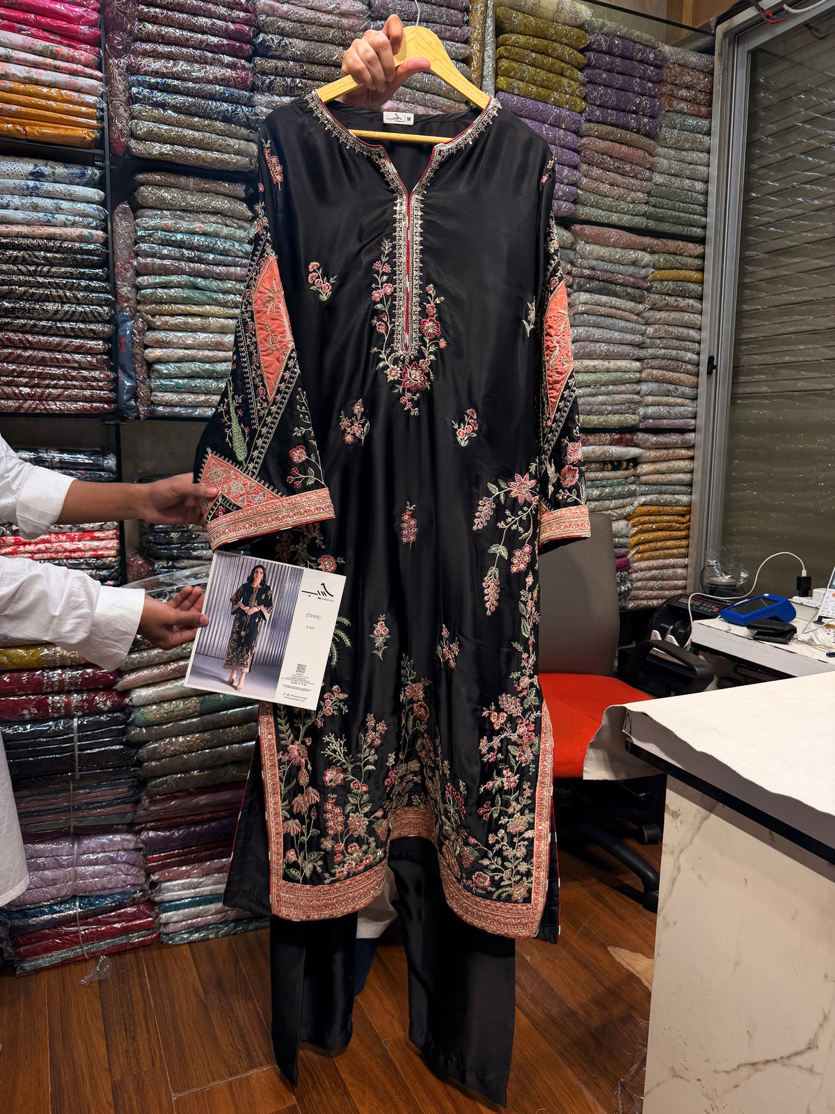ETHNC SILK KAFTAN 2PC E-1135 STICHED (Delivery Time 10 to 15 Days)
