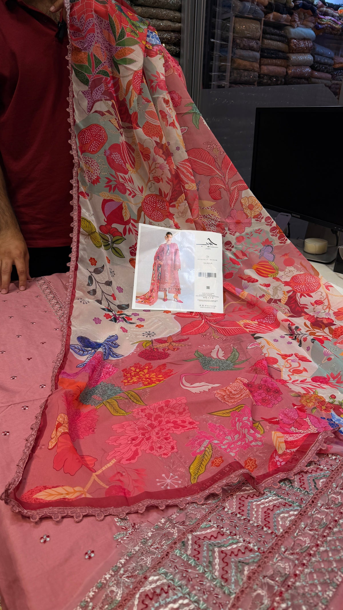 HUSSAIN REHAR LAWN SAAHA