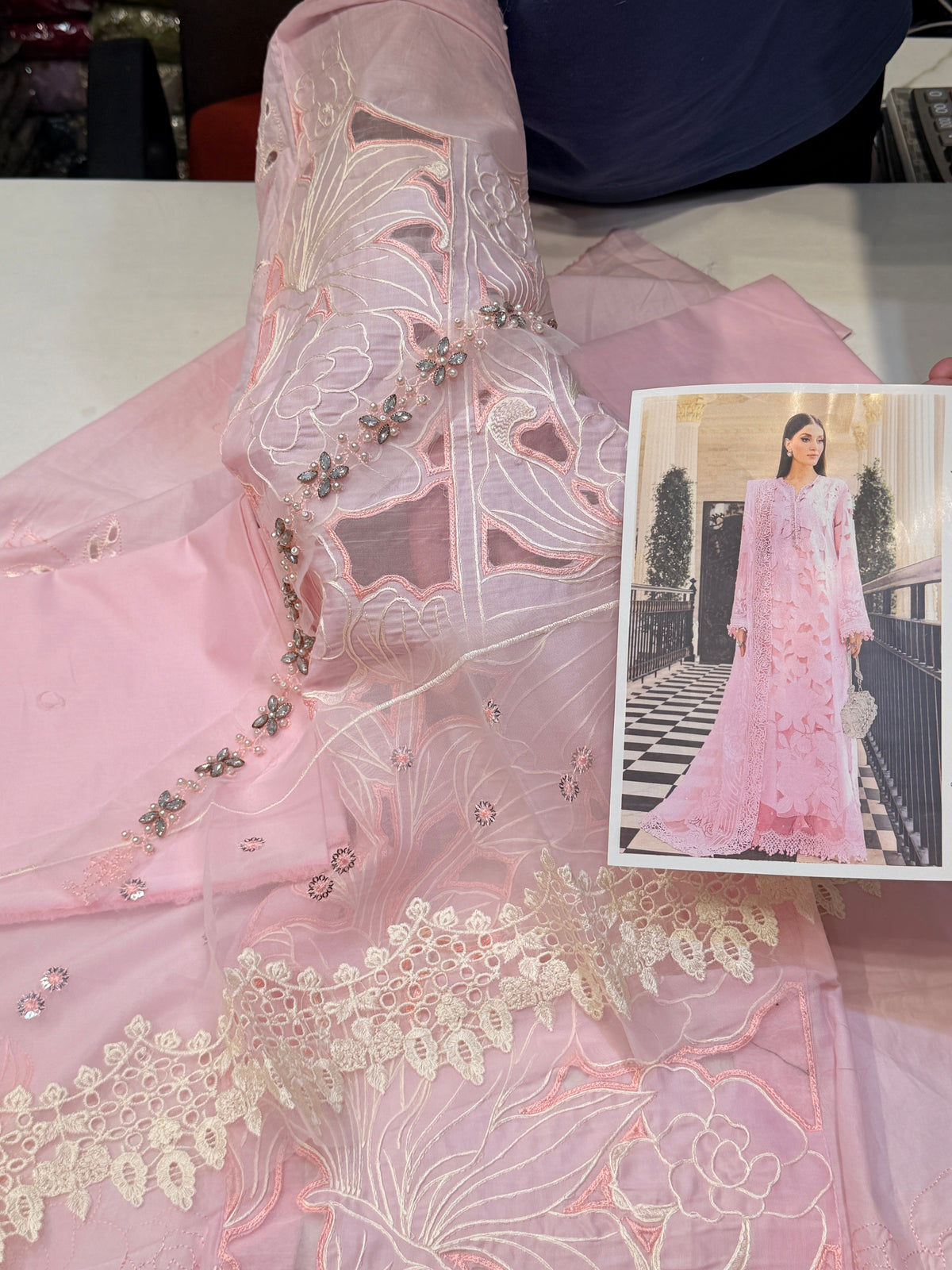 MARIA.B LAWN EL-2602 PINK