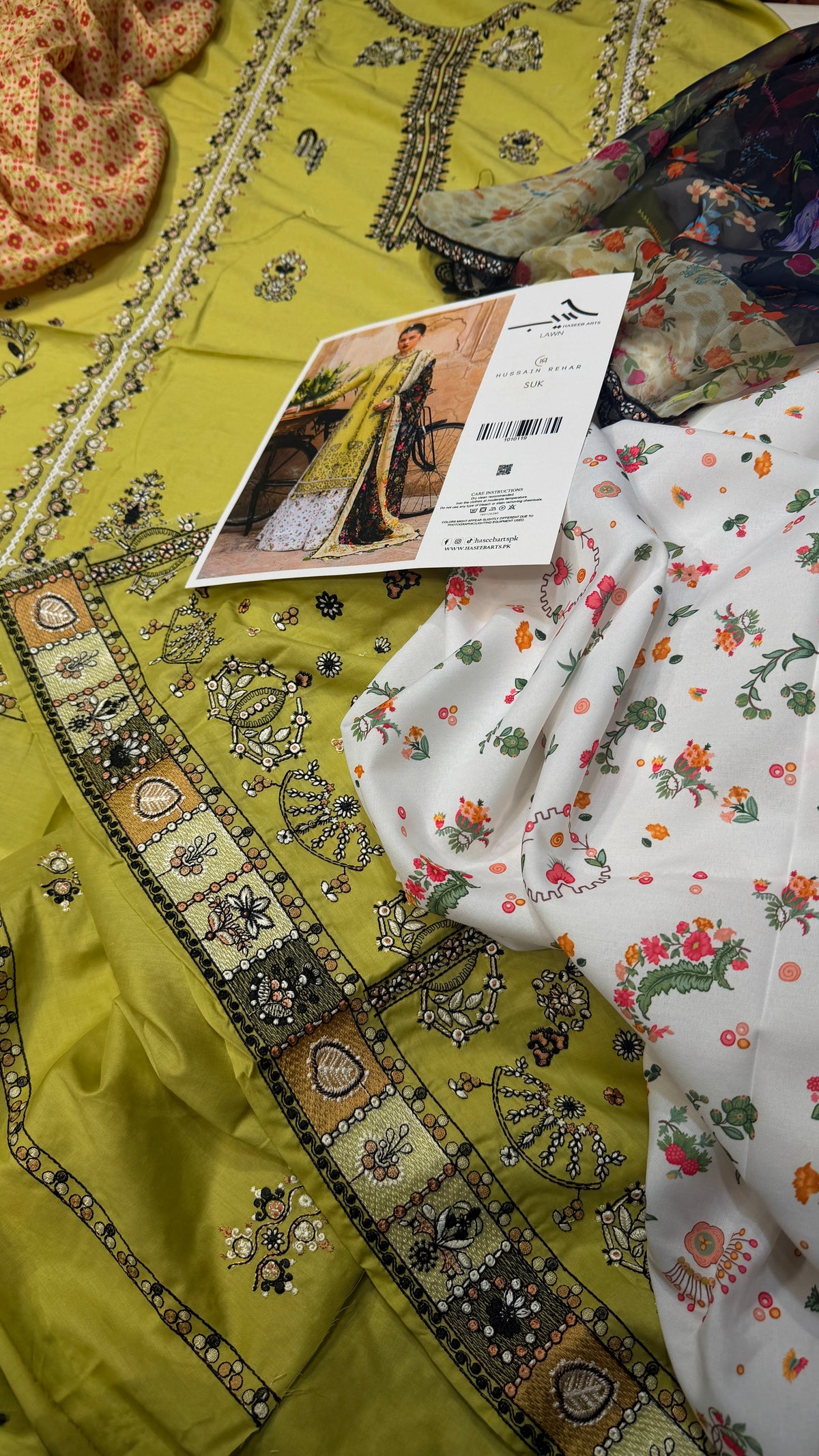 HUSSAIN REHAR LAWN SUK