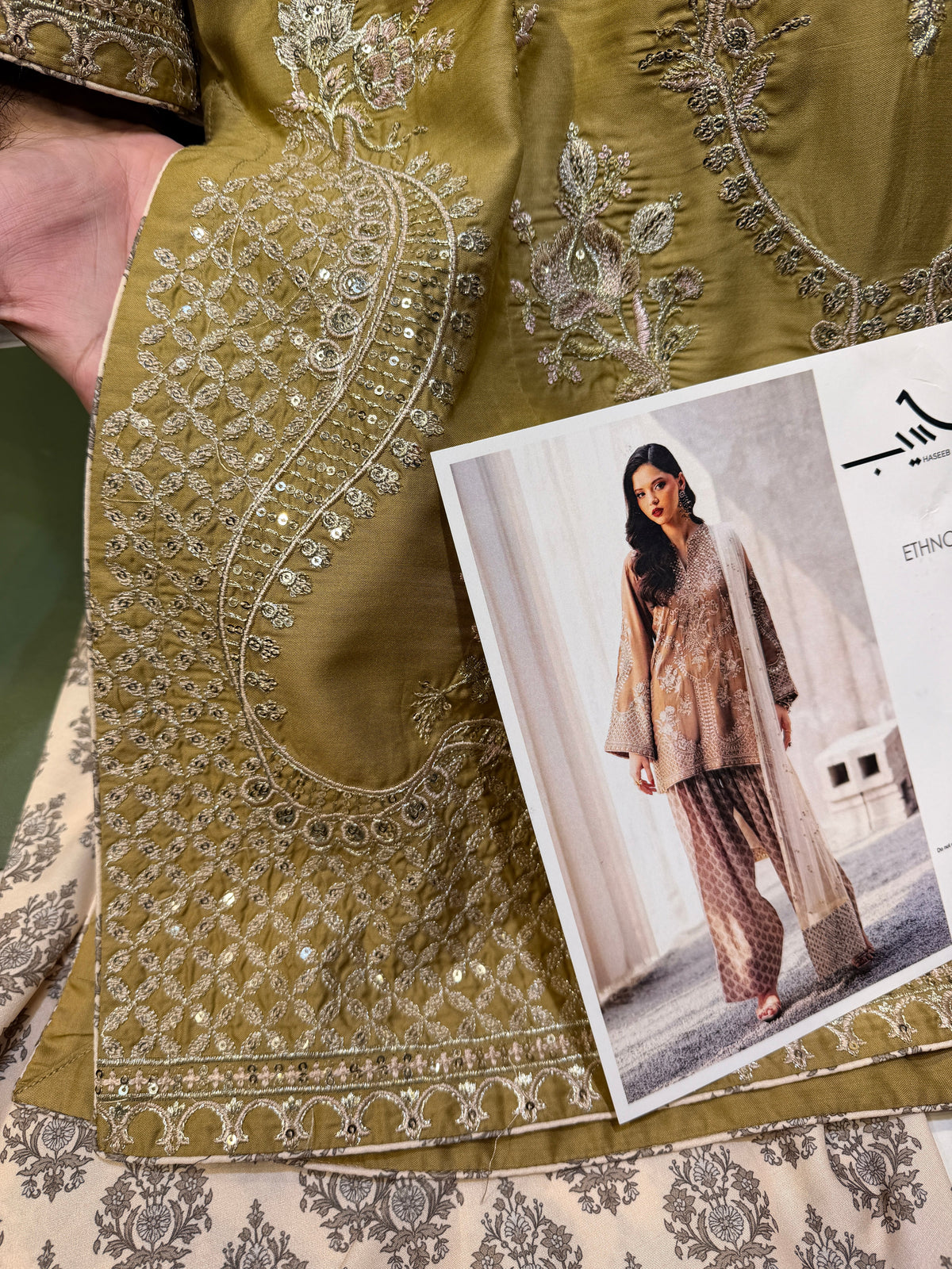 ETHNC KURTA SET VISCOSE E-1086 3PC (Delivery Time 10 to 15 days)