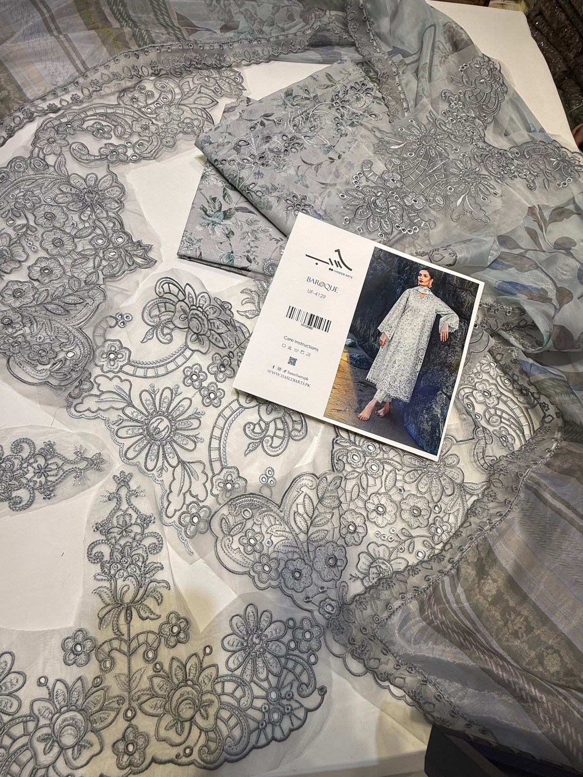 BAROQUE UF-4129 Gray