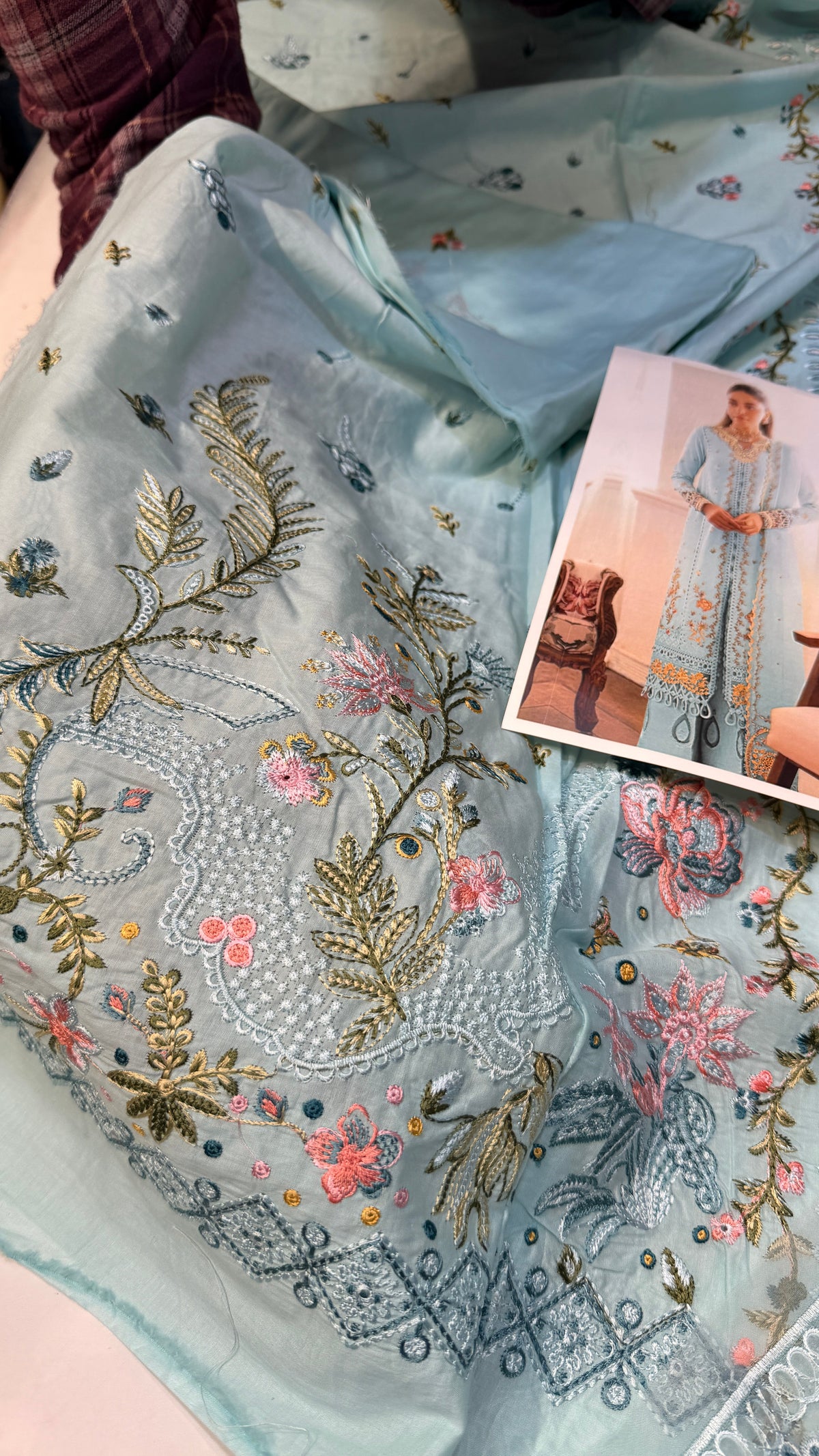 QALAMKAR LAWN SB-08