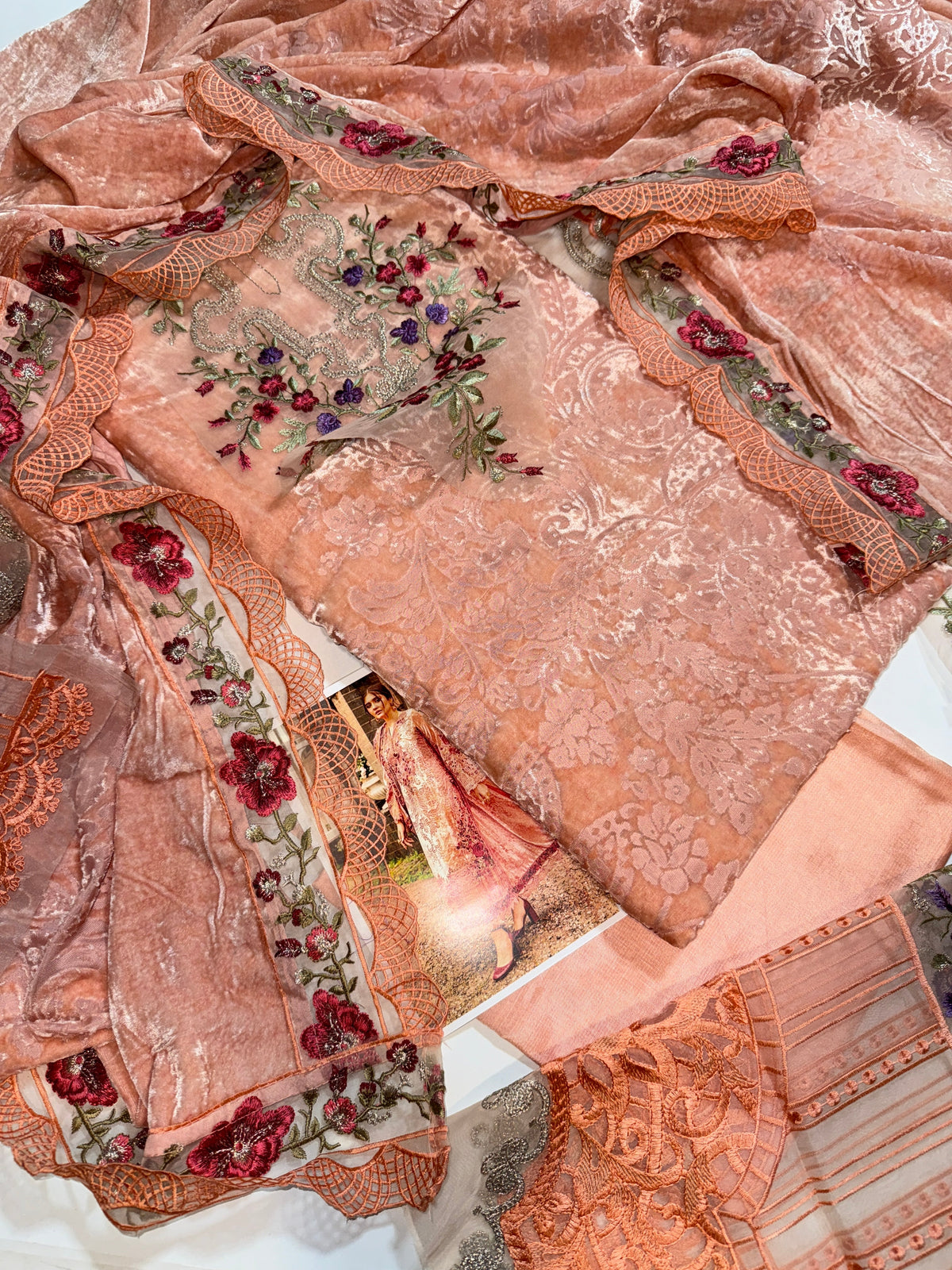 VELVET PALACHI 3PC MB PEACH