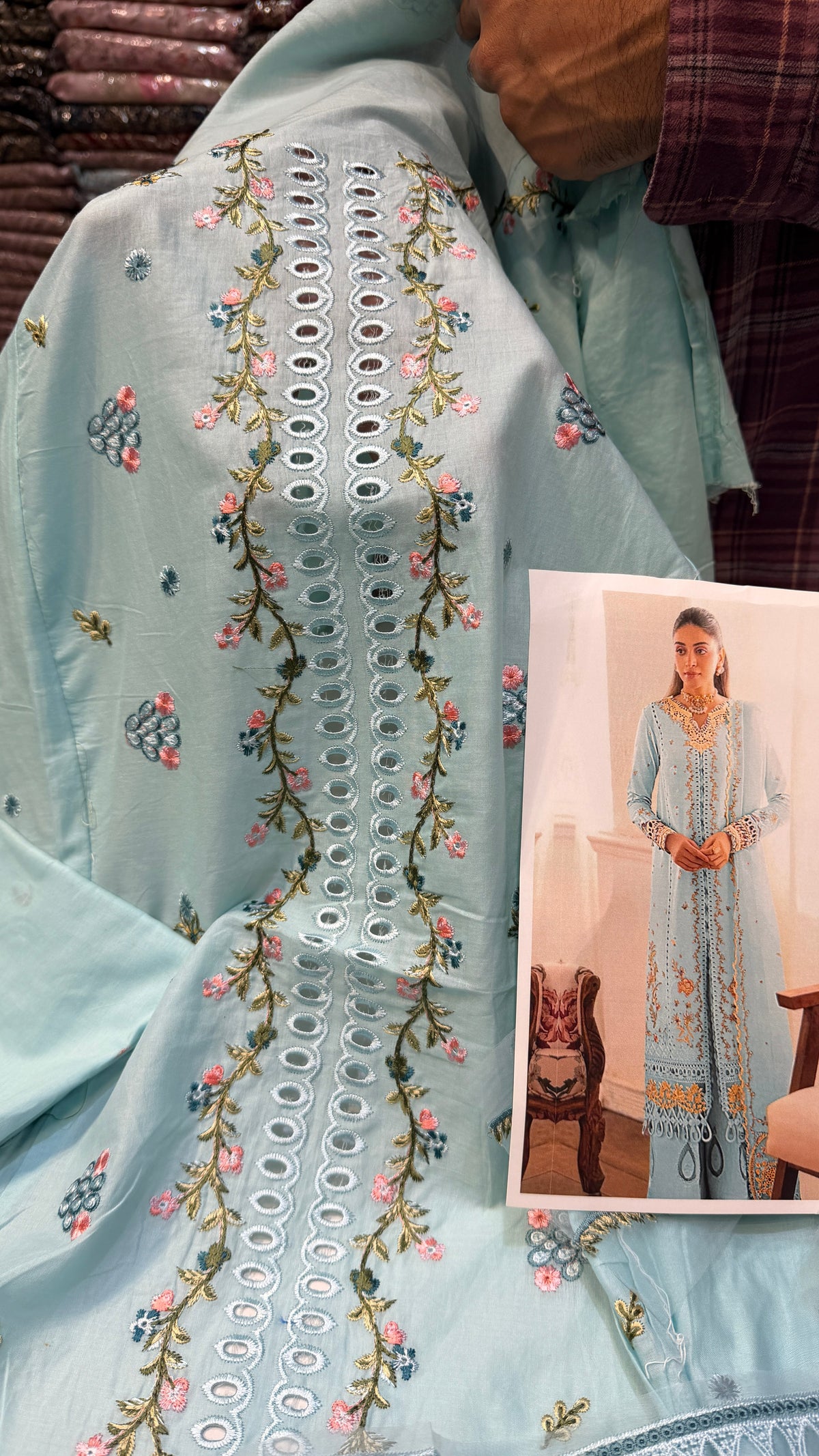 QALAMKAR LAWN SB-08