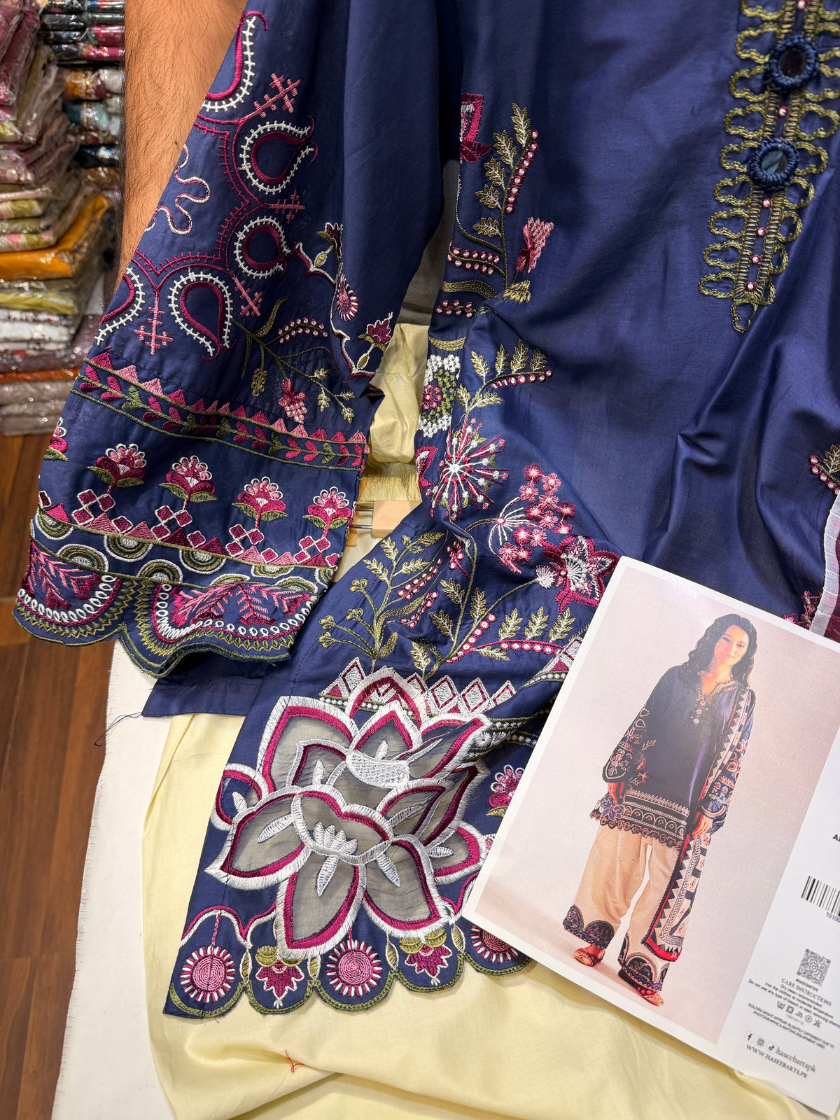 ETHNC KURTA SET VICTORIA 3PC