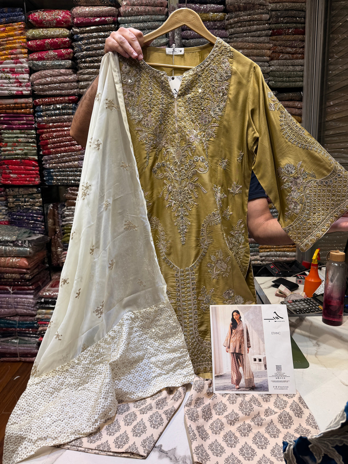 ETHNC KURTA SET VISCOSE E-1086 3PC (Delivery Time 10 to 15 days)