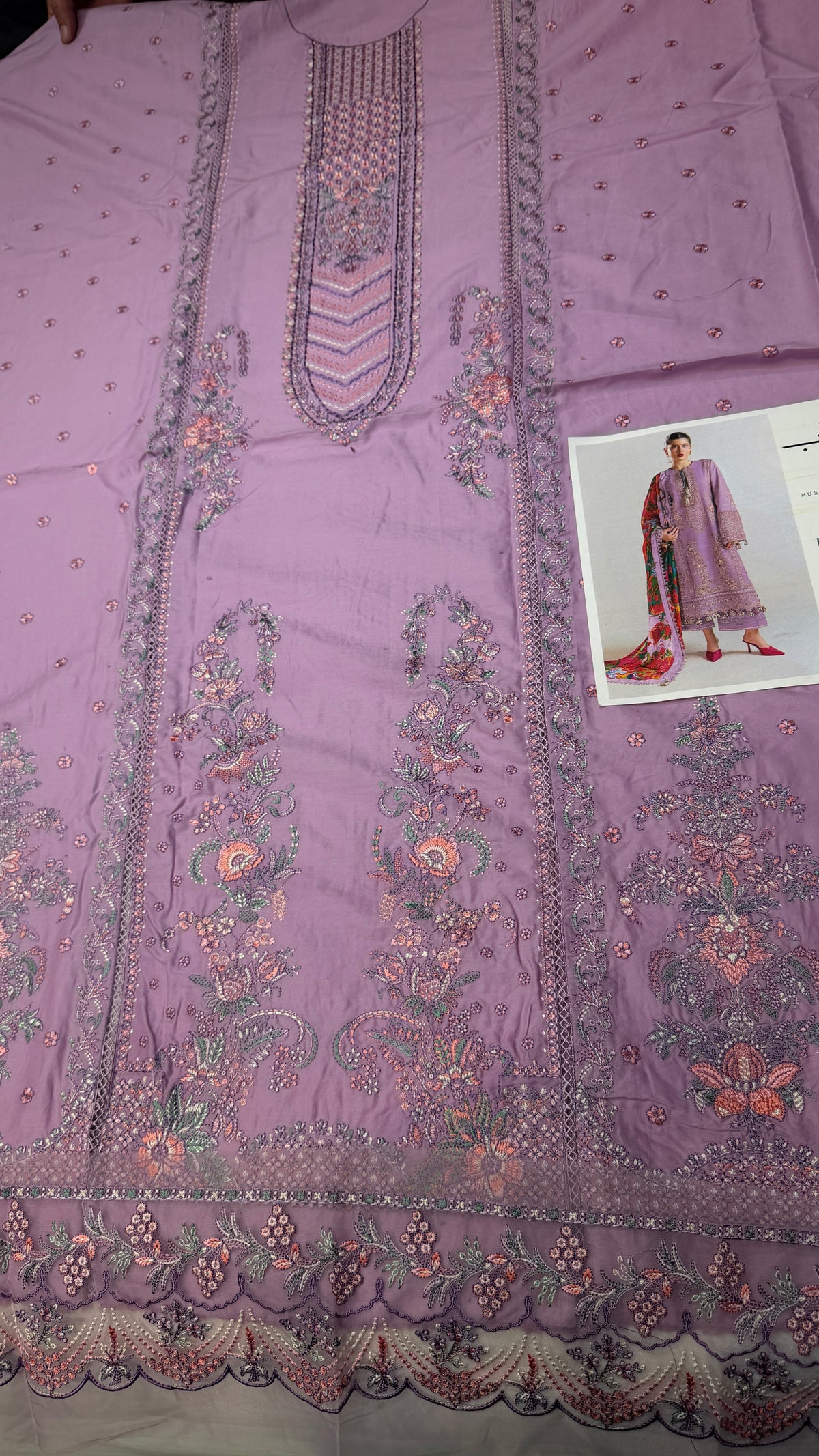 HUSSAIN REHAR LAWN SAAHA