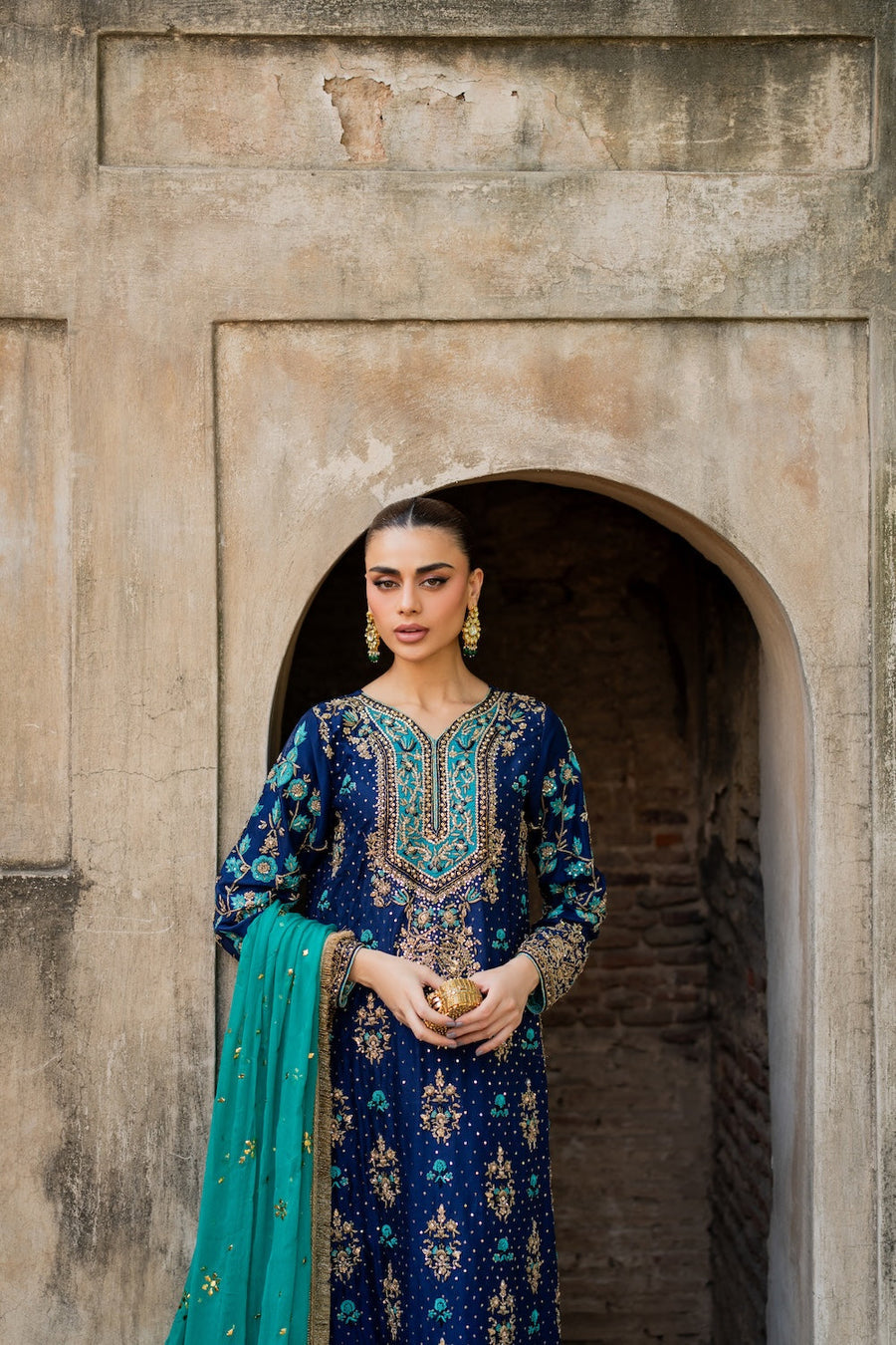 VINTAGE TESSEL SILK ZOHRA