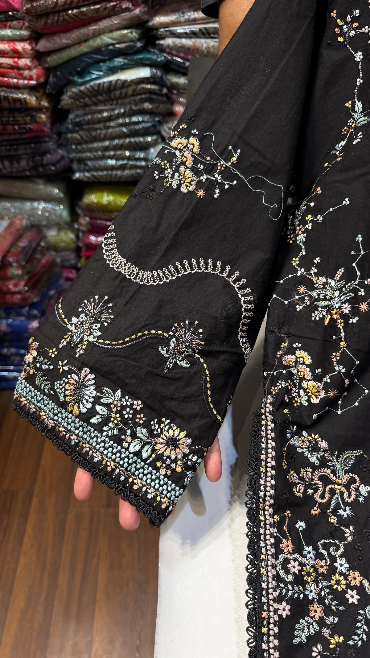 HUSSAIN REHAR LAWN MIRHA RTW